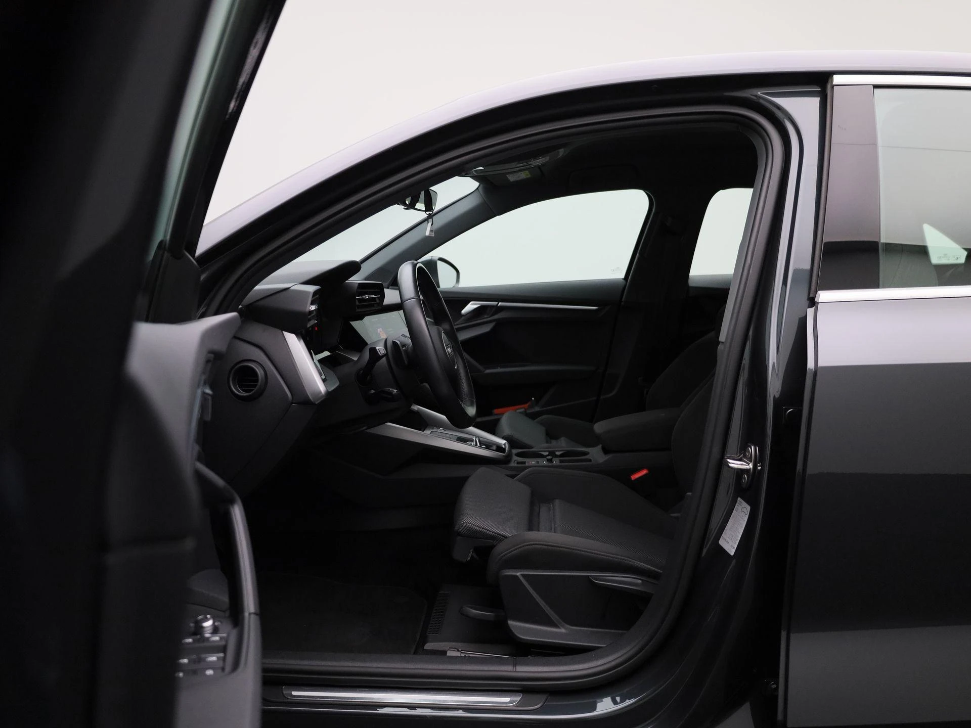 Audi A3 Limousine 30 TFSI Business edition