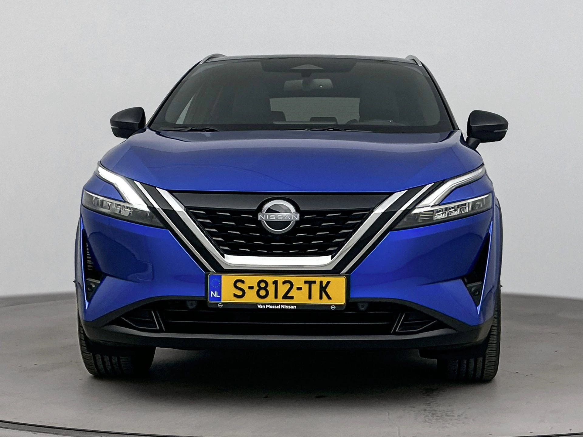 Nissan-QASHQAI-image-4