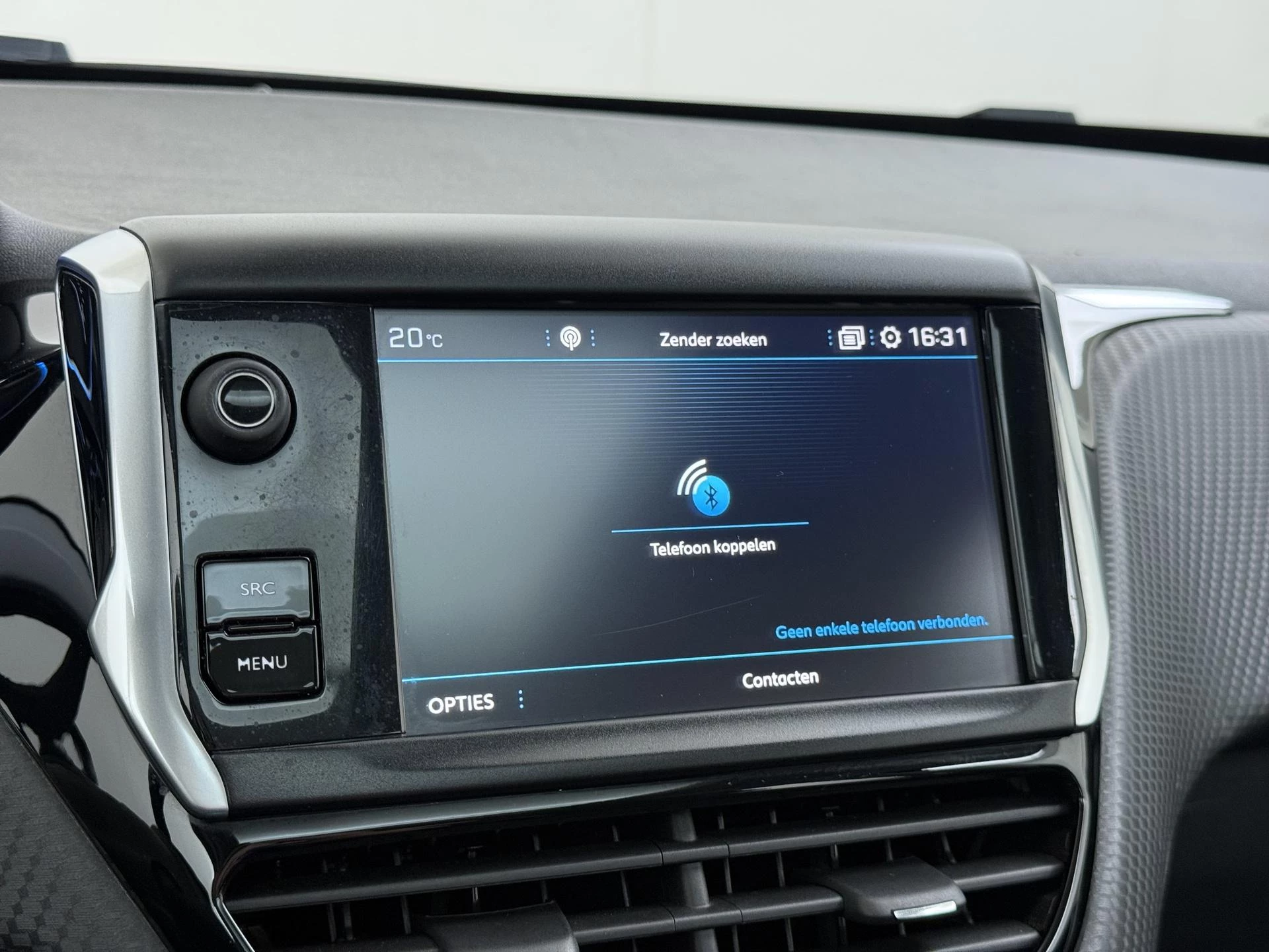 Peugeot 2008 1.2 PureTech Allure
