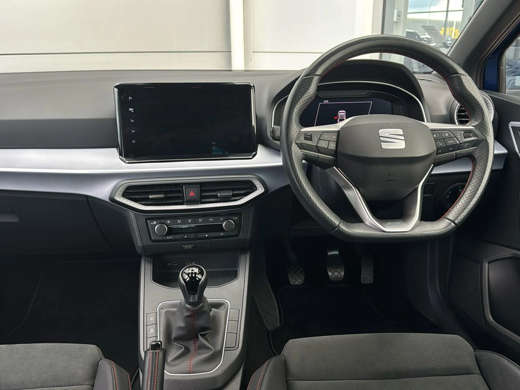 SEAT-Ibiza-image-5
