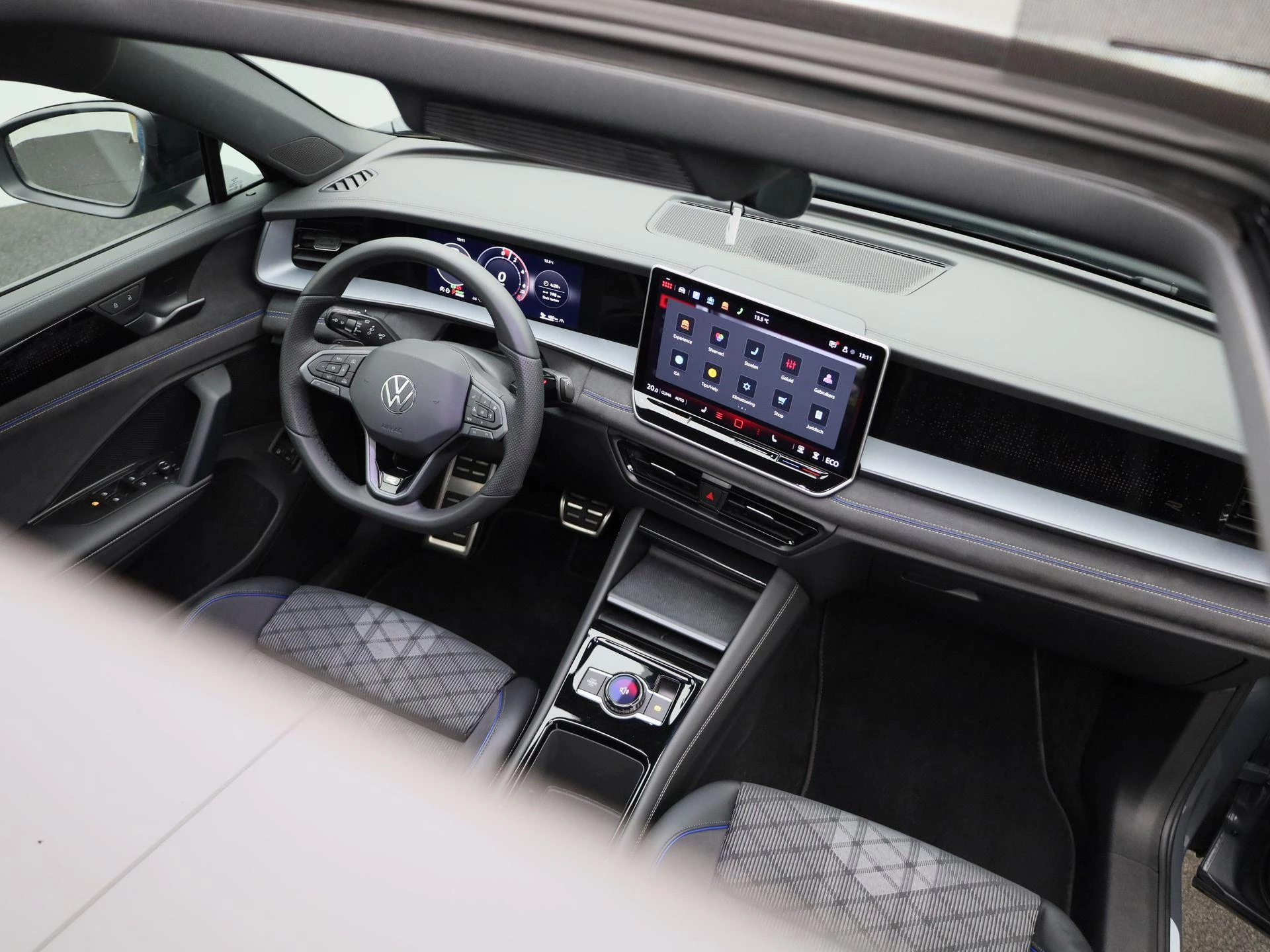 Volkswagen Tayron 1.5 eHybrid R-Line Edition 204 PK|