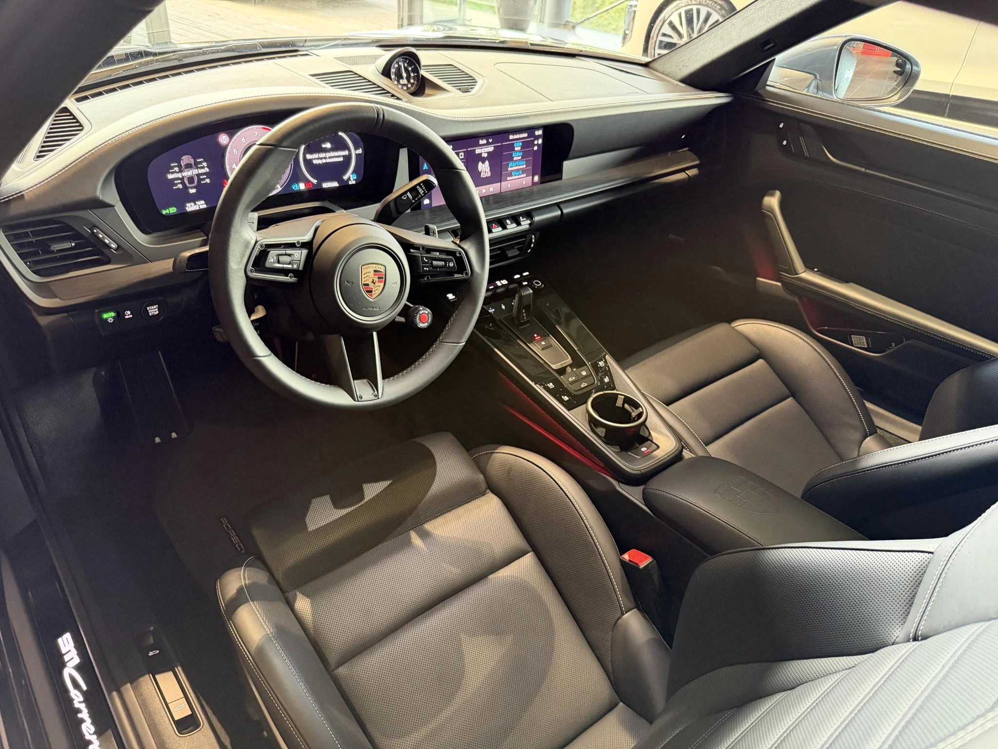 Porsche-911-image-21