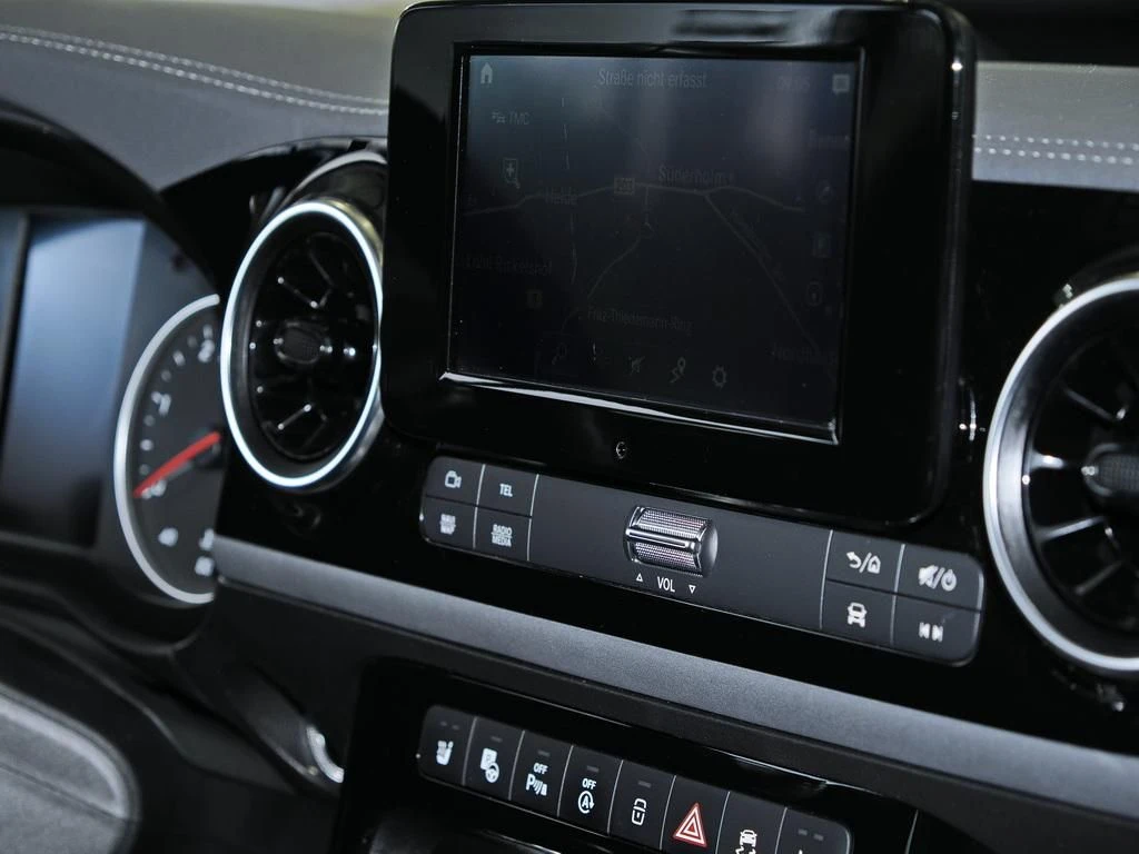 Mercedes-Benz-T-Klasse 180 d-image-10