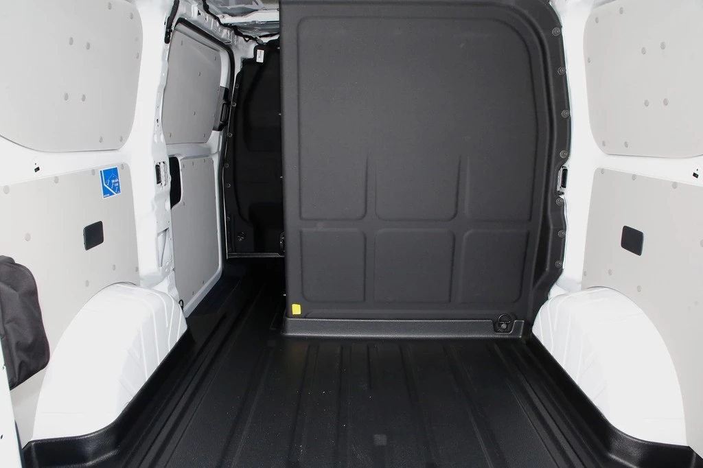 Volkswagen Transporter Kastenwagen mit L-Trennwand 2,0 l 110 kW TDI 6-Gang Radst. 3100 mm 2.0 TDI 110 kW L-Trennwand KR VAL