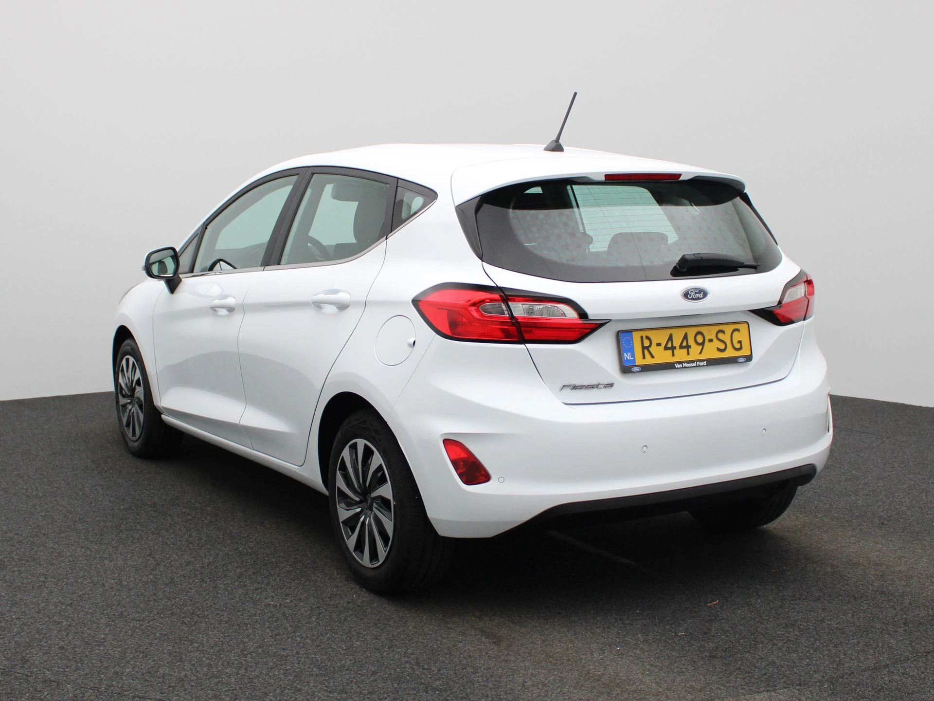 Ford-Fiesta-image-1