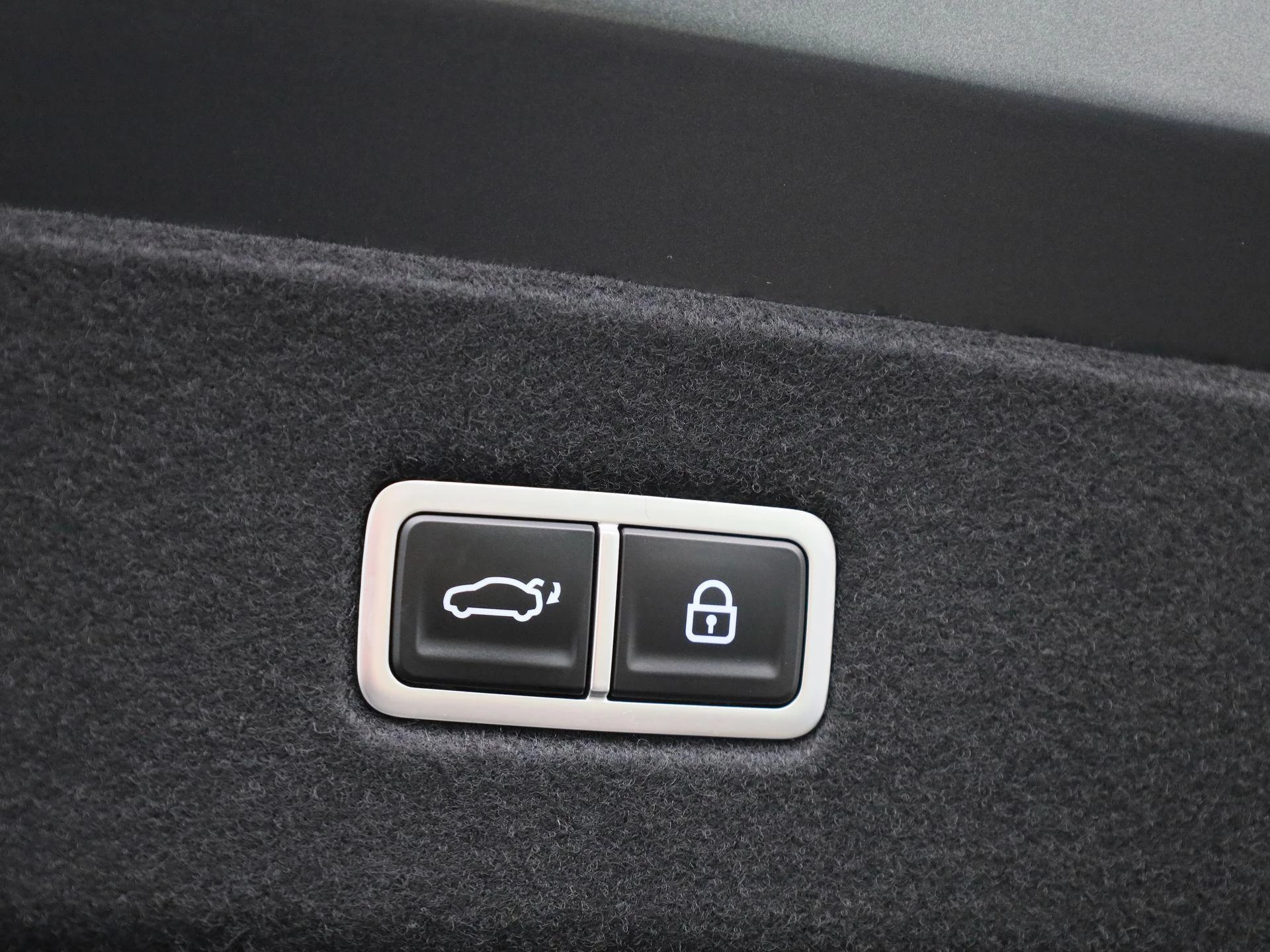 Hyundai-IONIQ 6-image-14