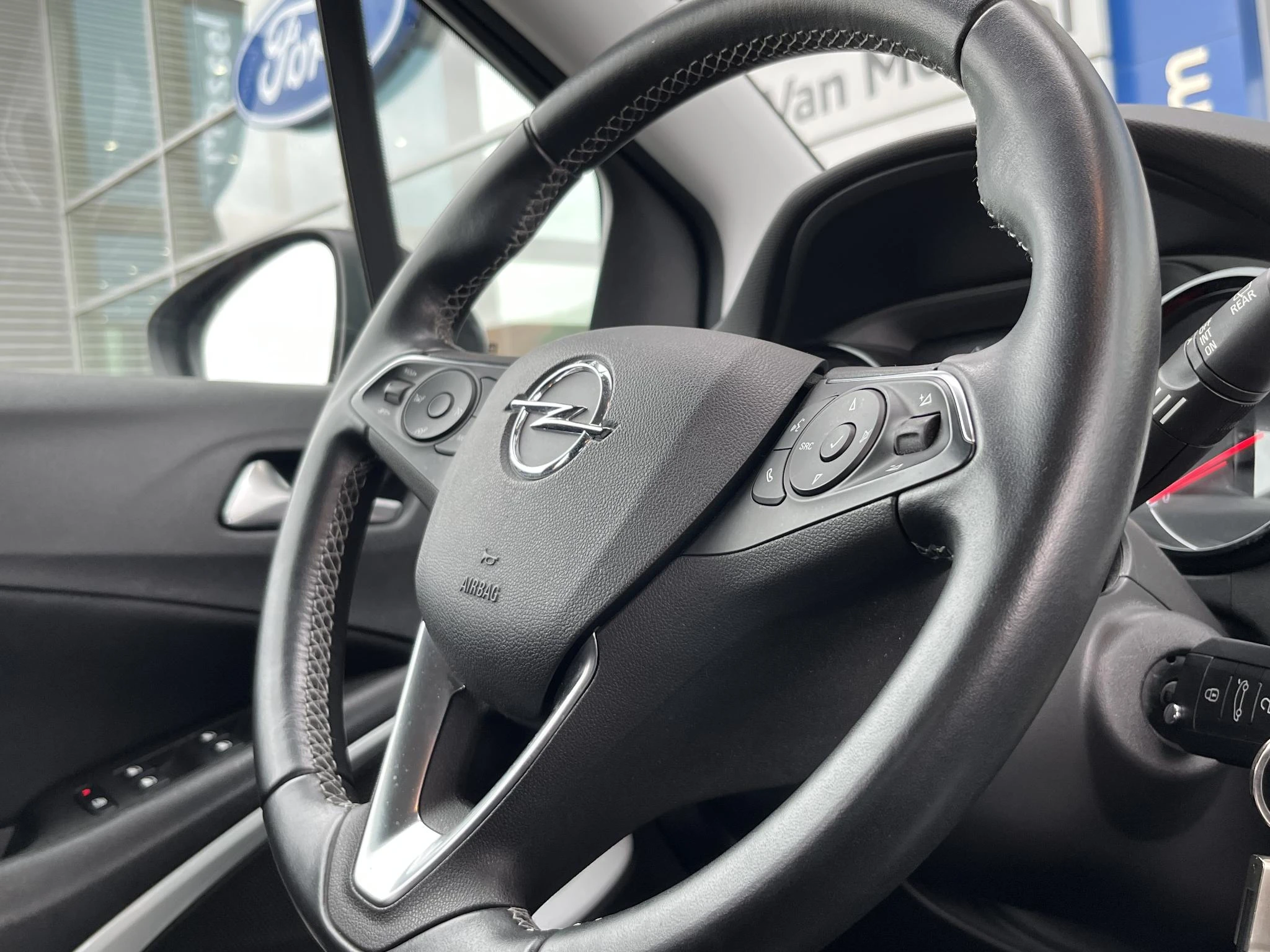 Opel-Crossland X-image-23