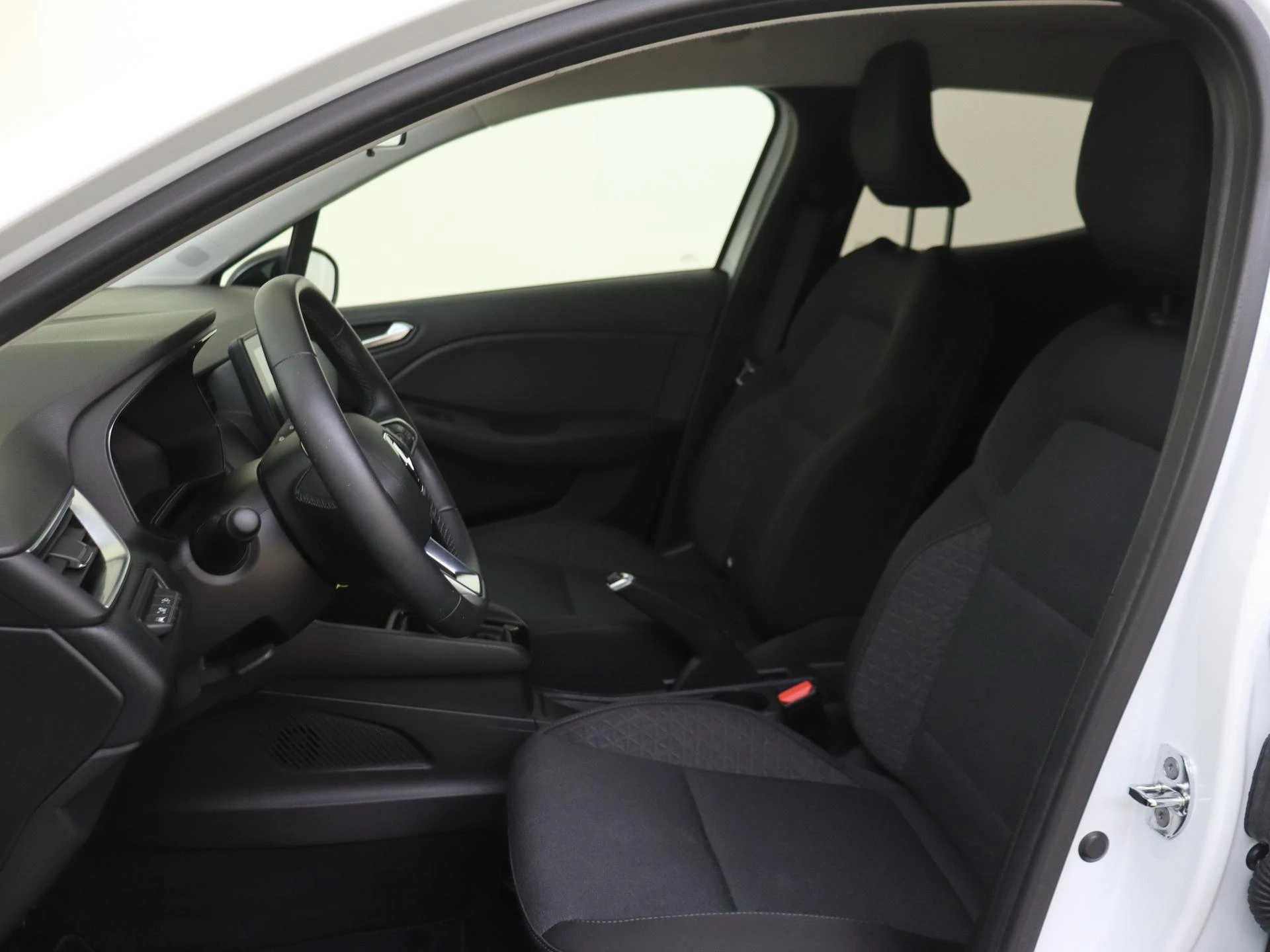Renault-Clio-image-14