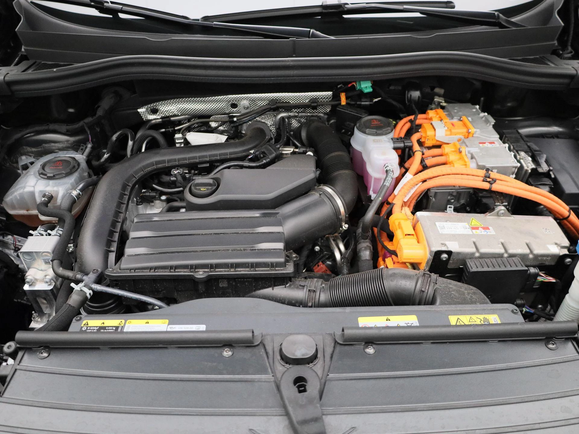 Volkswagen-Tiguan-image-46