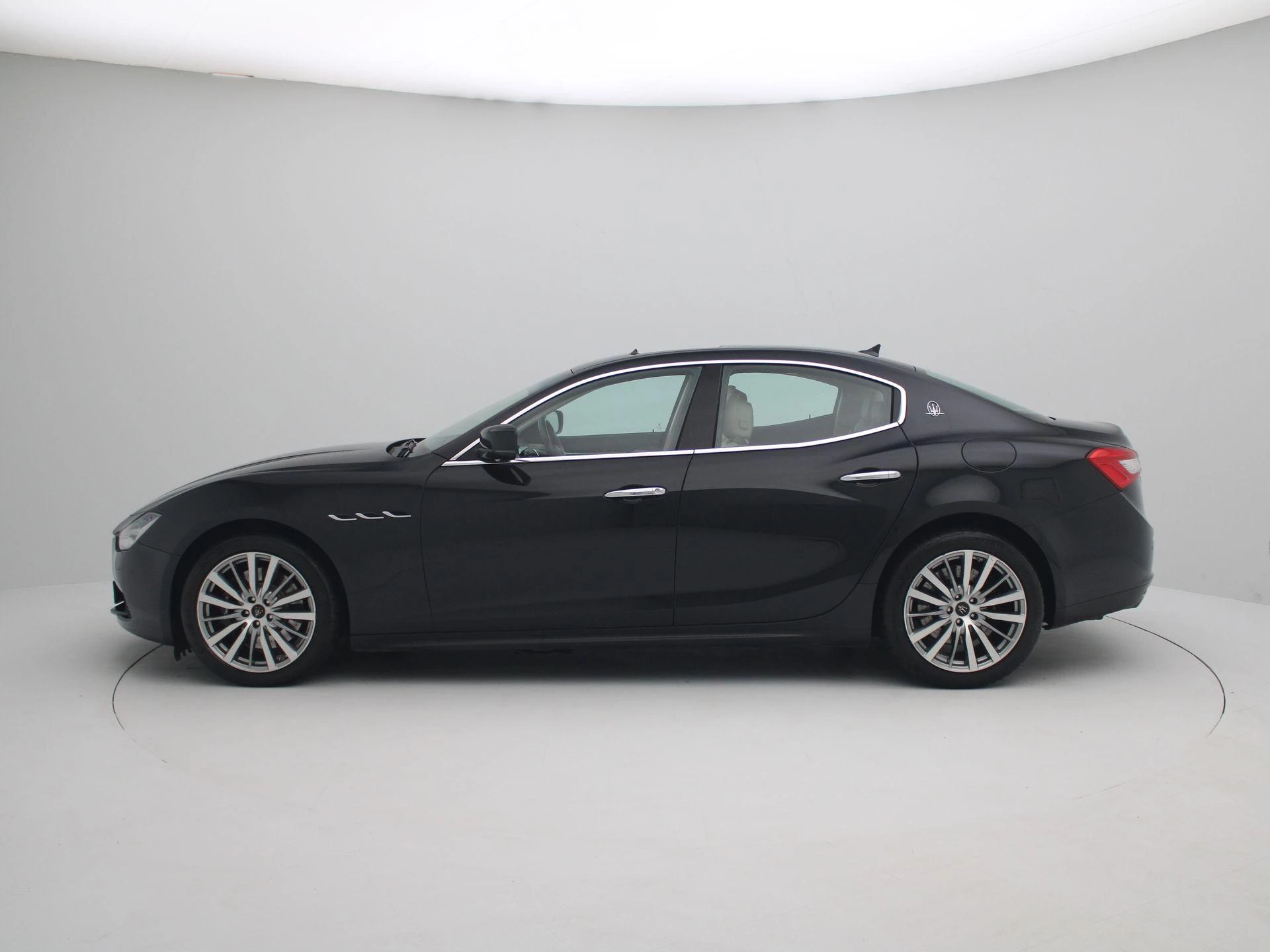 Maserati-Ghibli-image-3