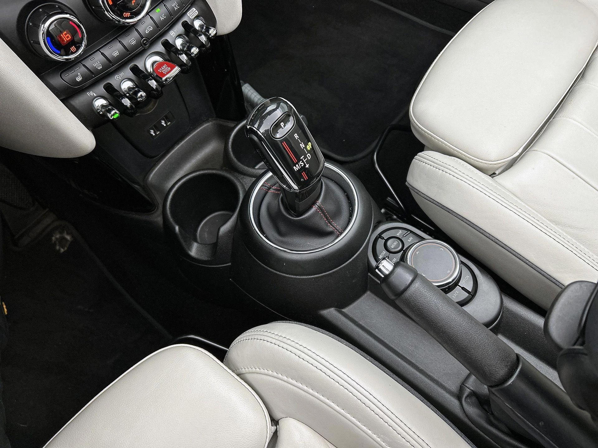 MINI Cooper S Cabrio 2.0 Chili