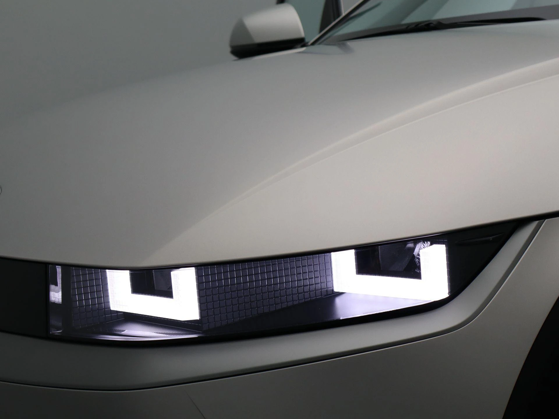 Hyundai-IONIQ 5-image-14
