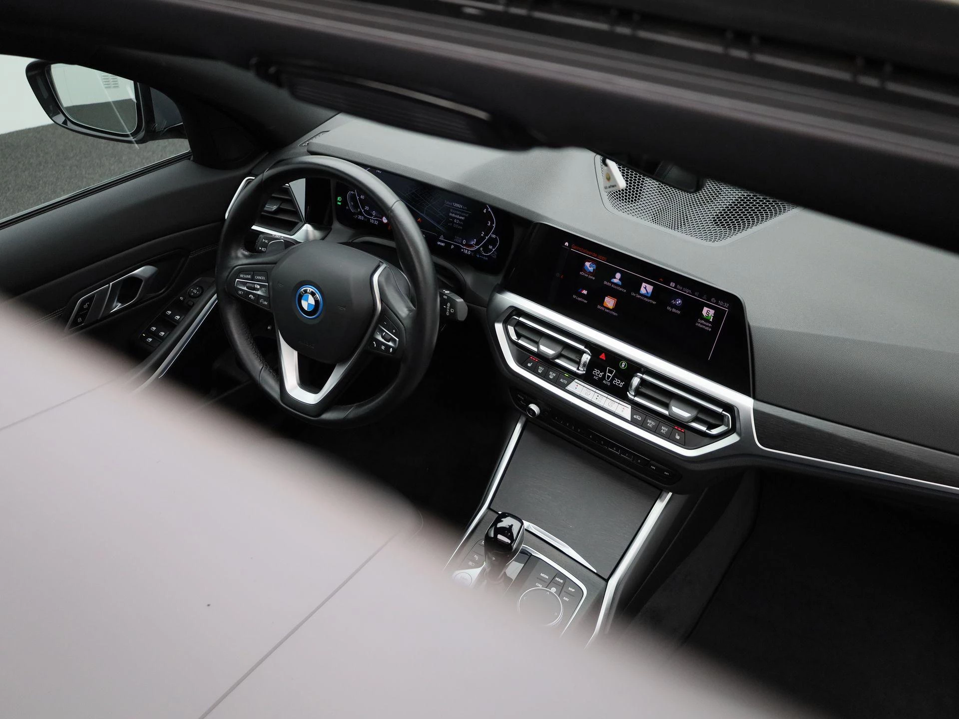 BMW-3 Serie-image-36