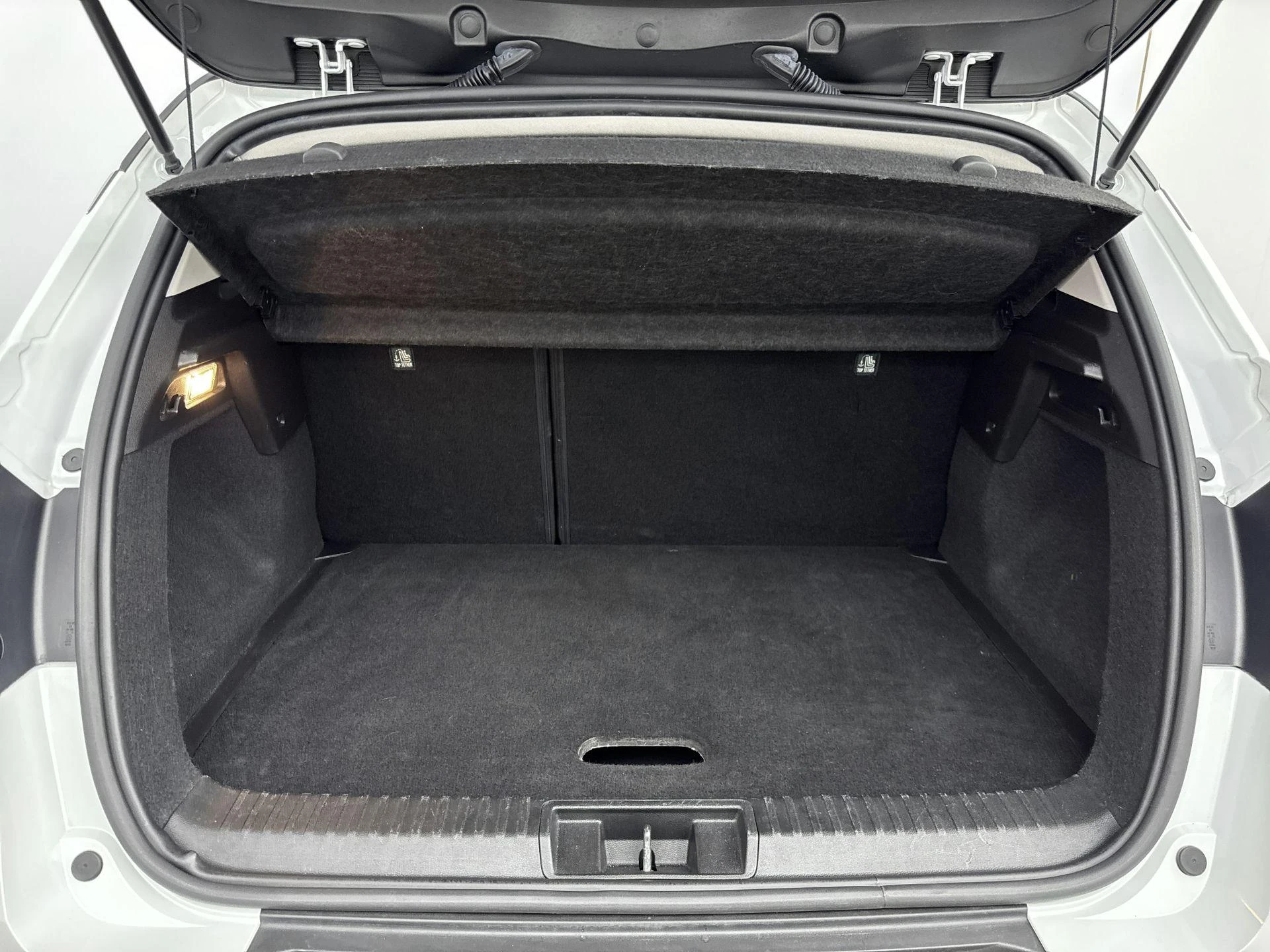 Renault-Captur-image-21