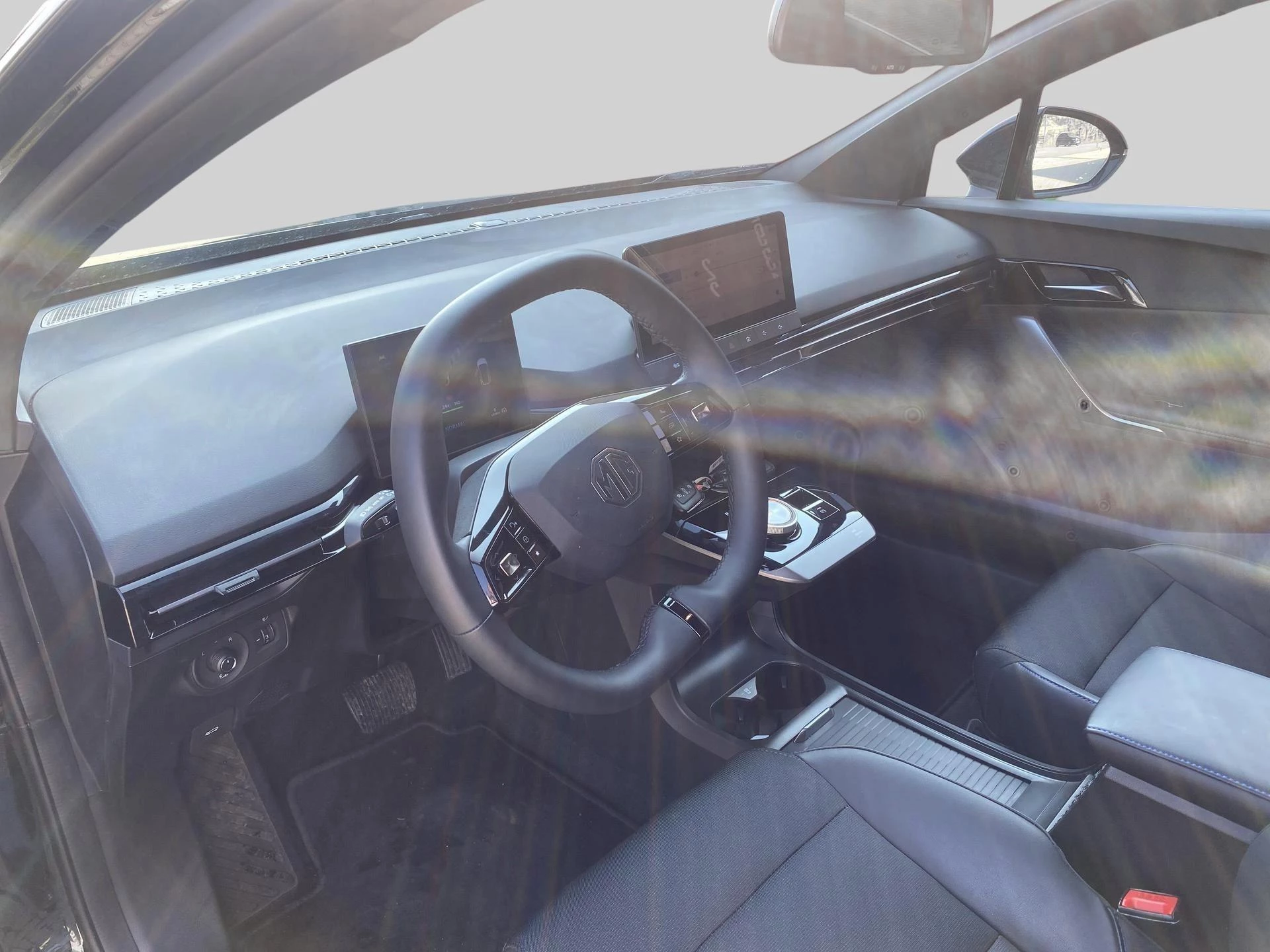 MG MG4 64 kWh Luxury