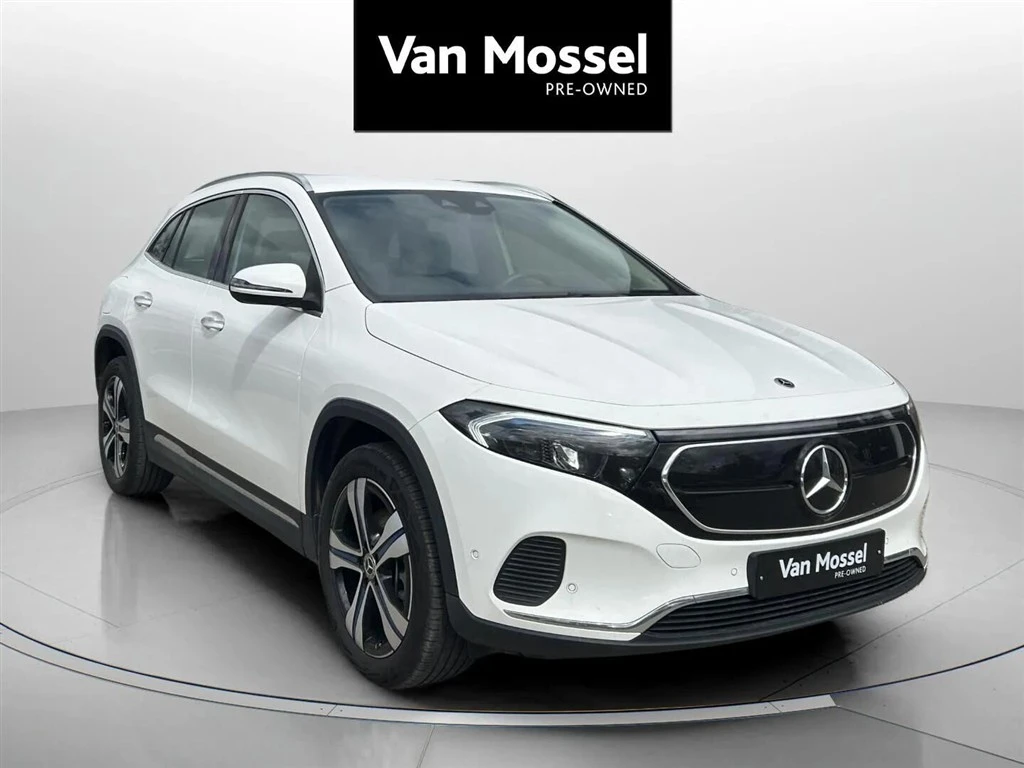 Mercedes-Benz-EQA-image-2