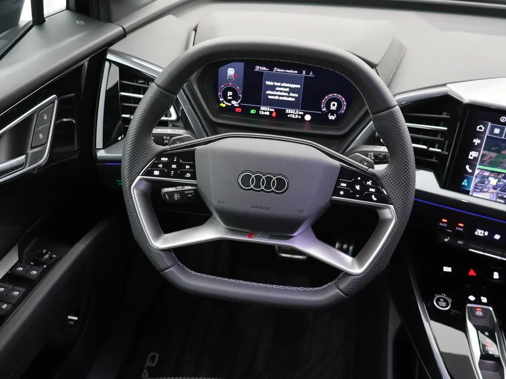 Audi-Q4 e-tron-image-12