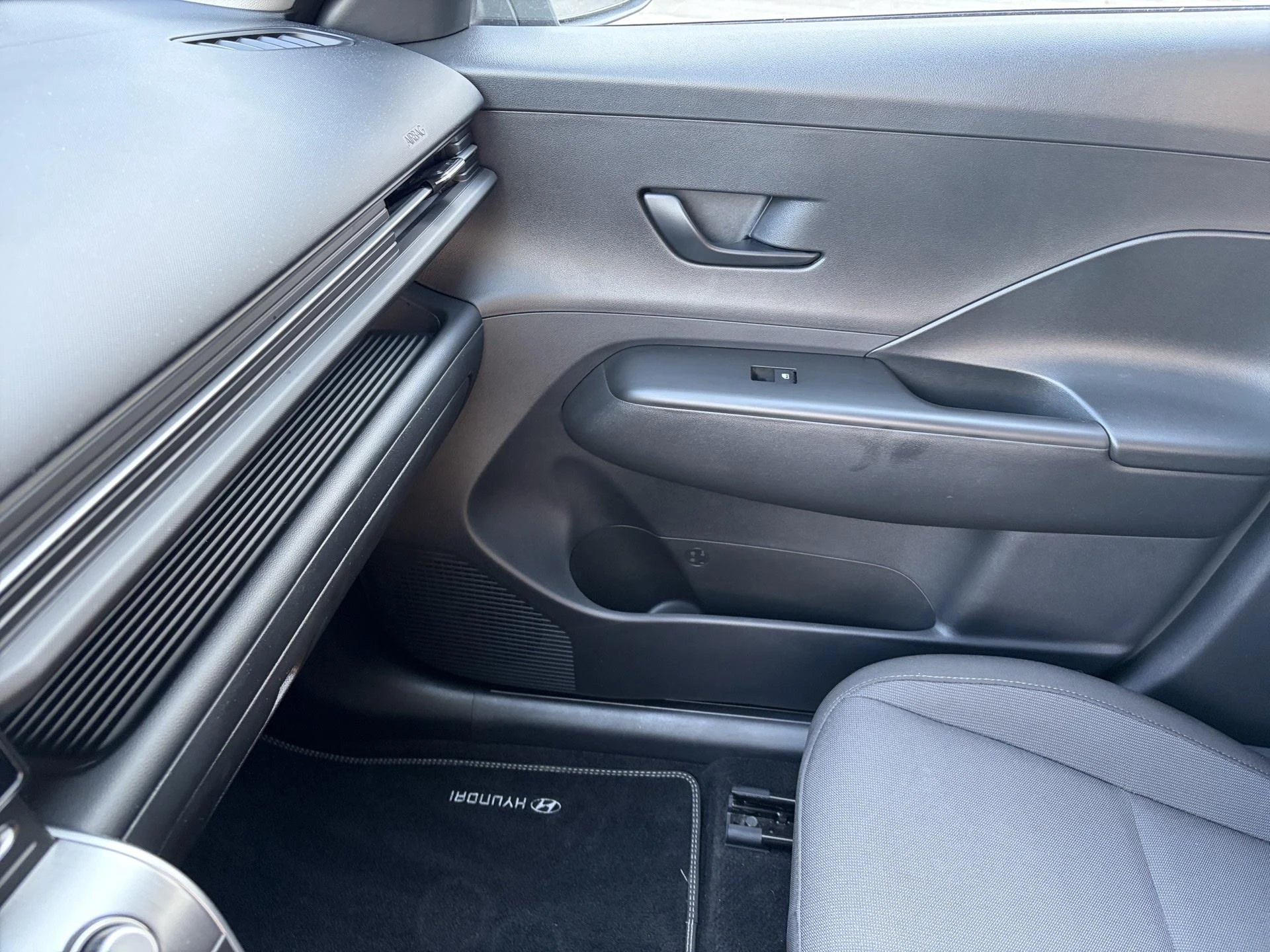 Hyundai-Kona-image-11