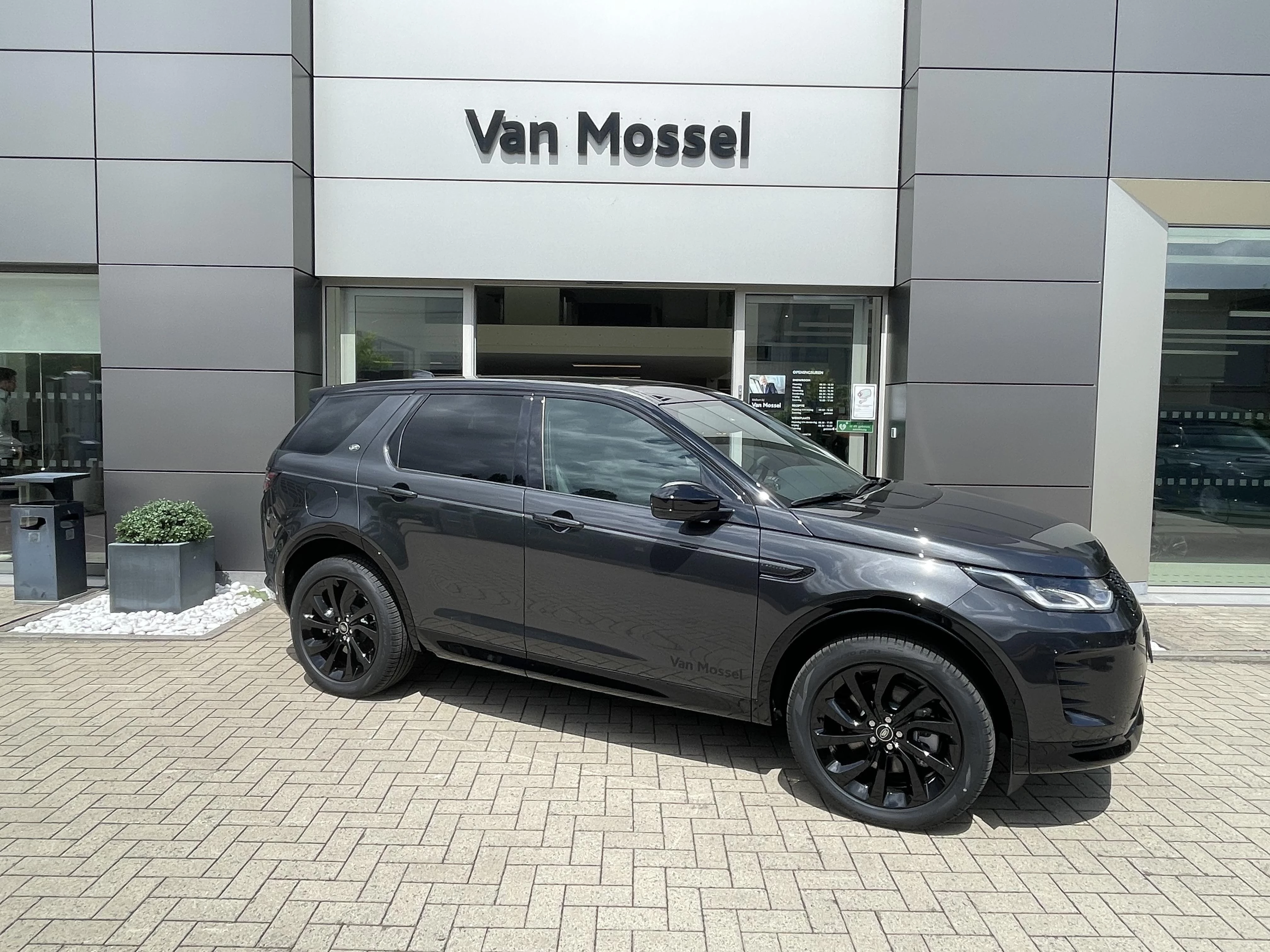 Land Rover Discovery Sport P270e Dynamic SE