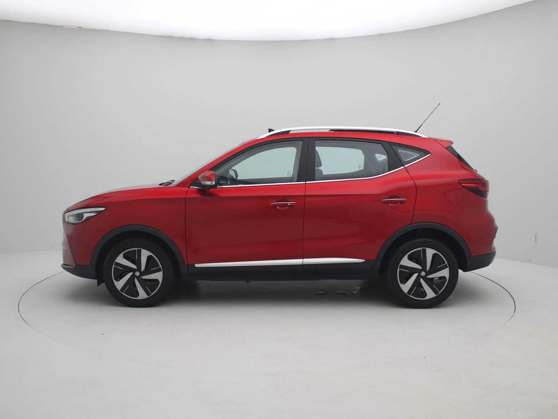 MG-ZS EV-image-3