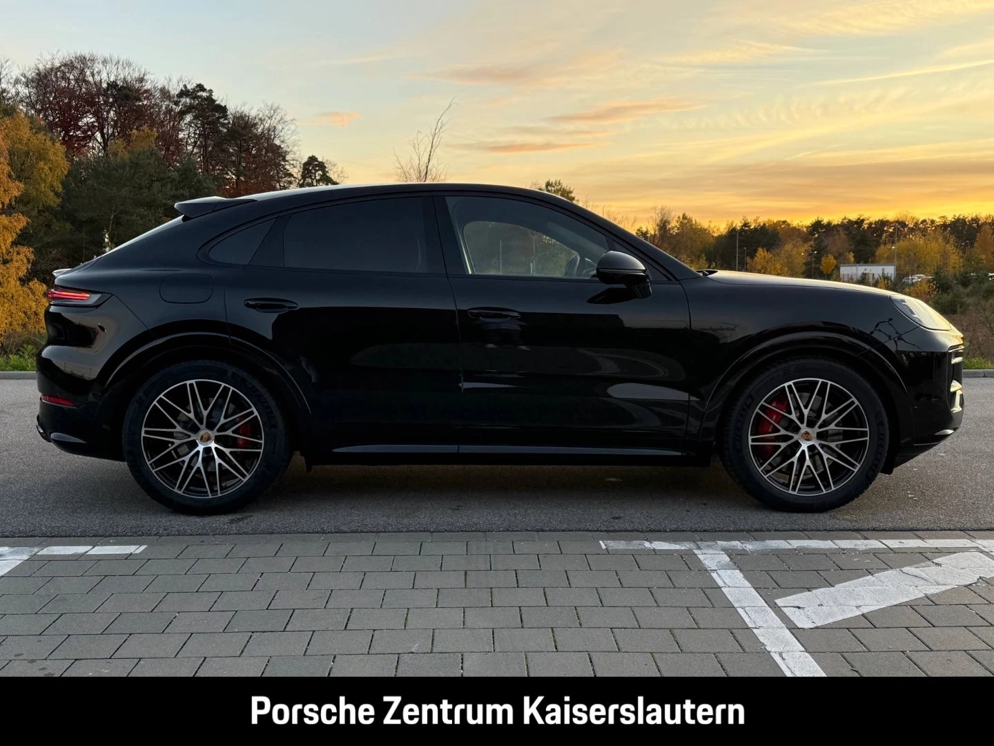 Porsche Cayenne S E-Hybrid Coupe Black Edition InnoDrive black edition
