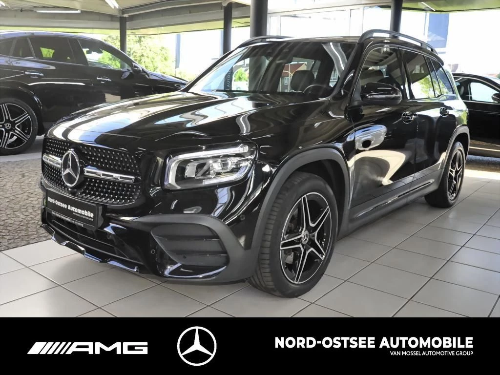 Mercedes-Benz GLB 200 d AMG PANO TEMPO 360° AHK SITZHZG NIGHT AMG Line