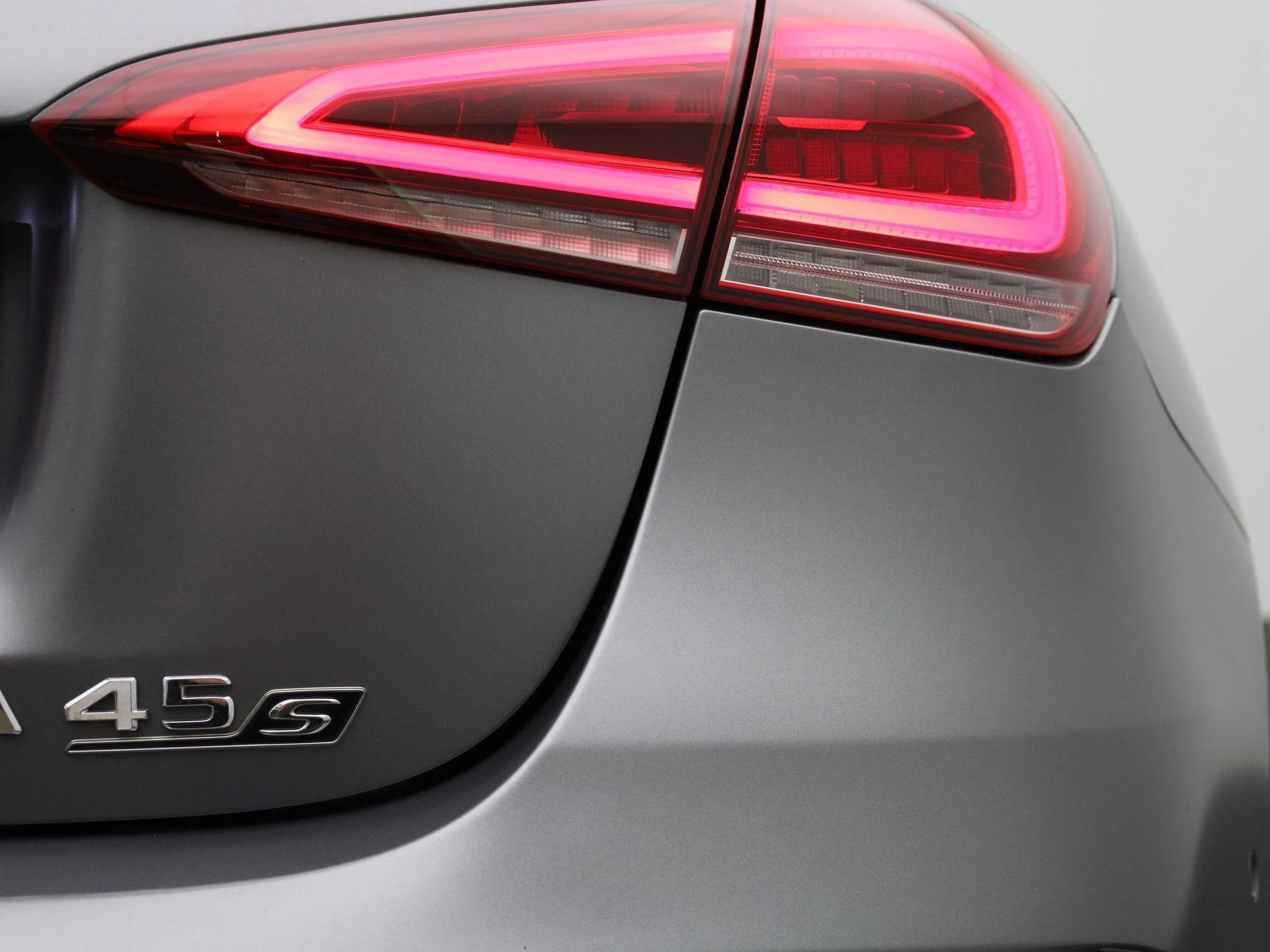 Mercedes-Benz A-Klasse AMG 45 S 4MATIC+ Edition 1