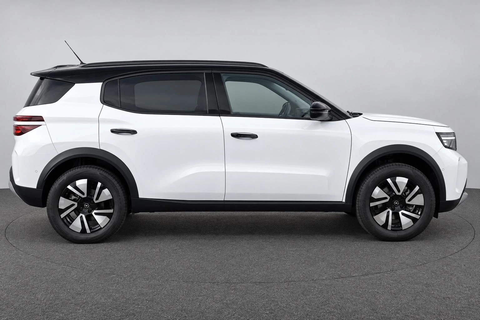 Opel-Frontera-image-3