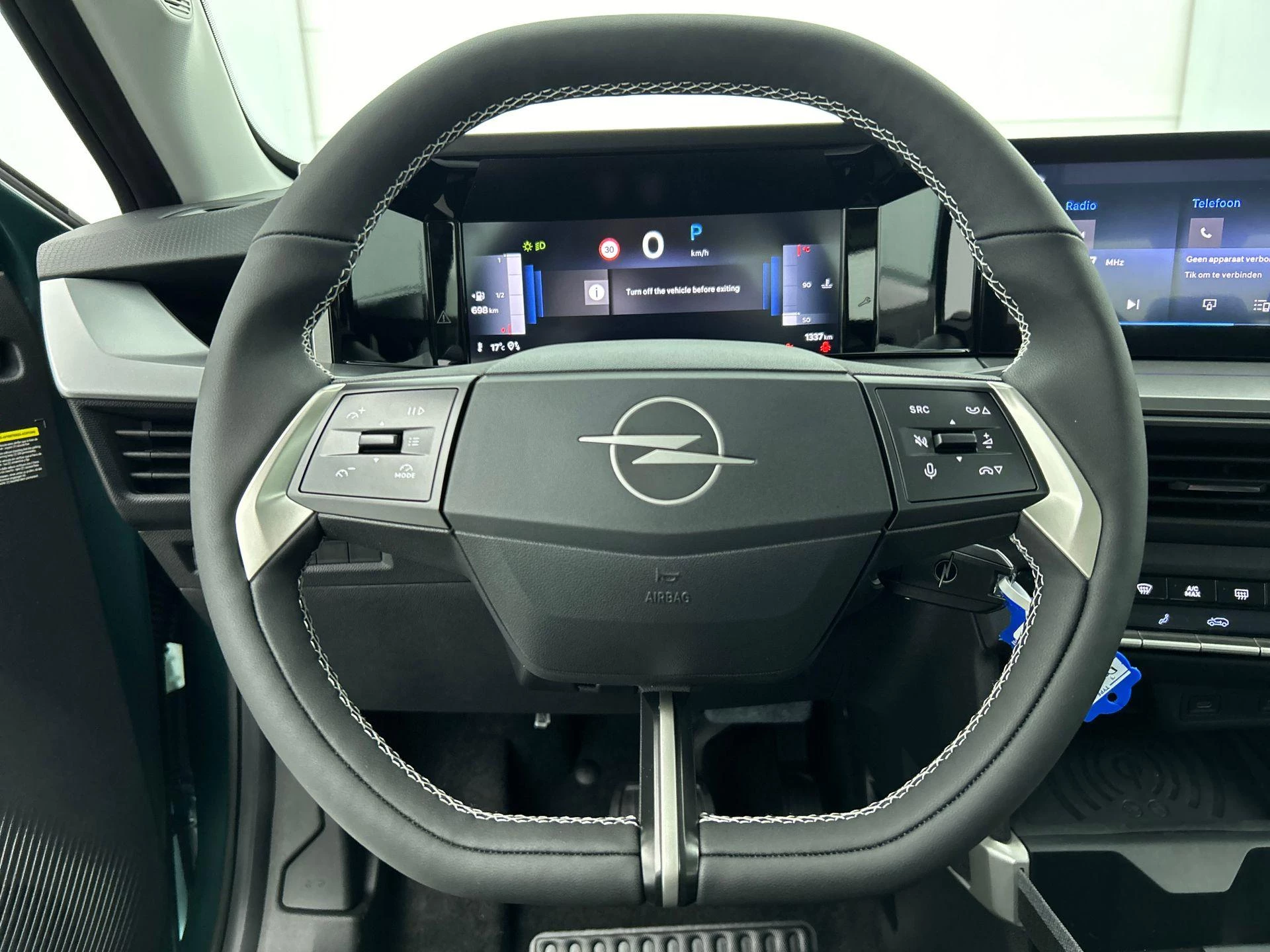 Opel-Frontera-image-25