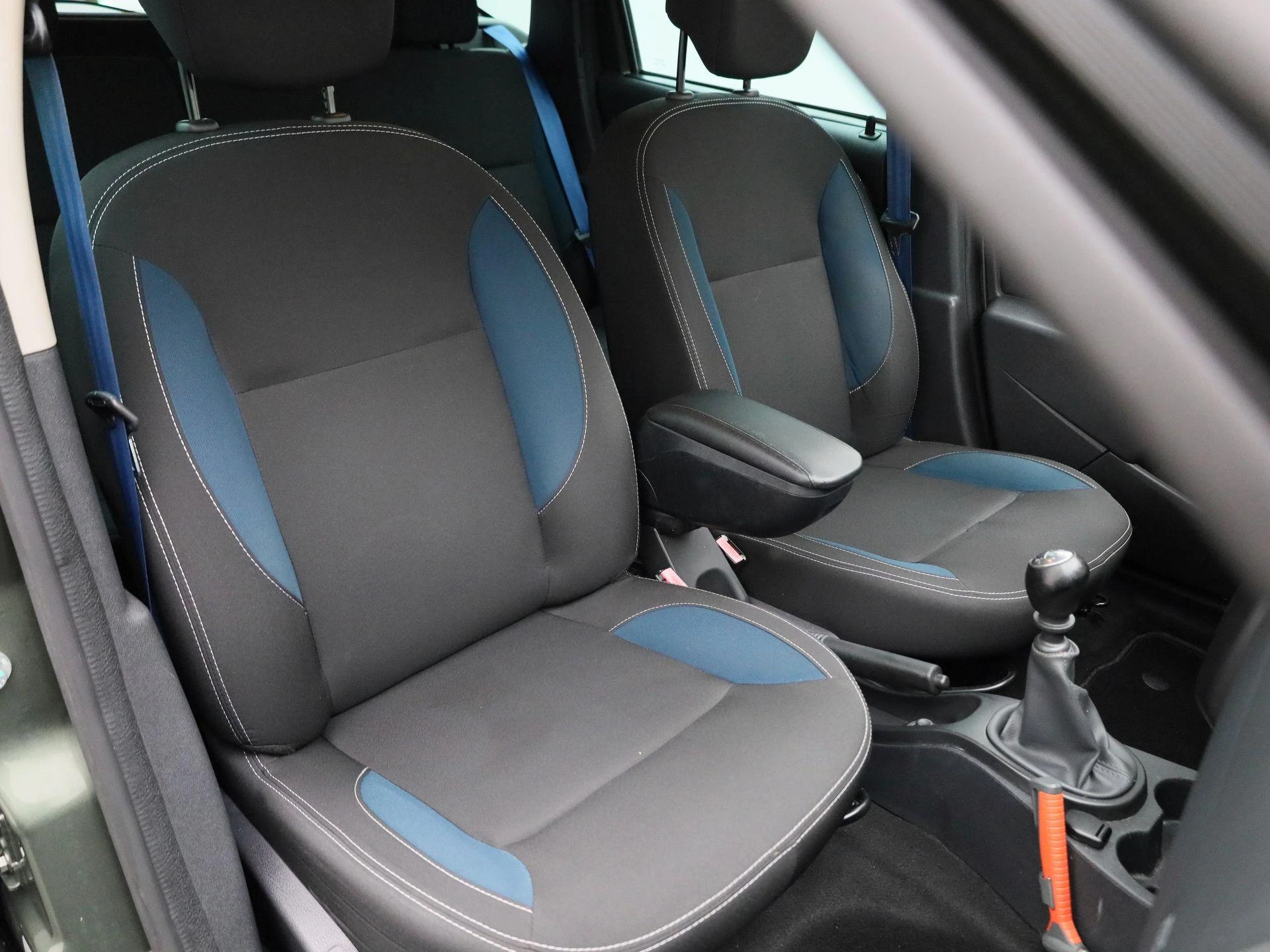 Dacia-Duster-image-28