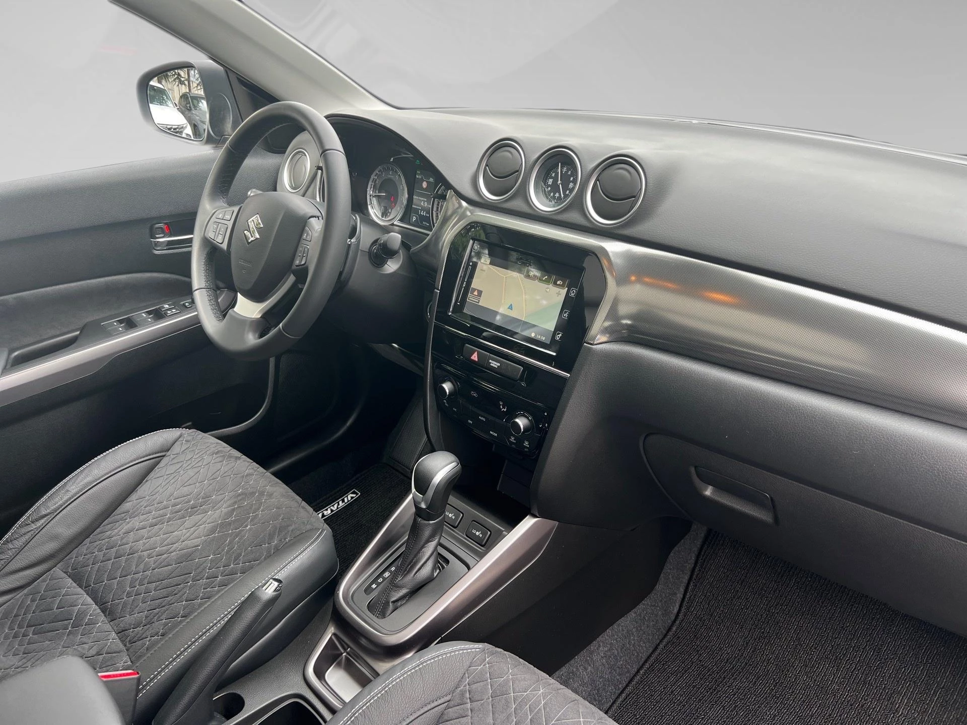 Suzuki-Grand Vitara-image-6