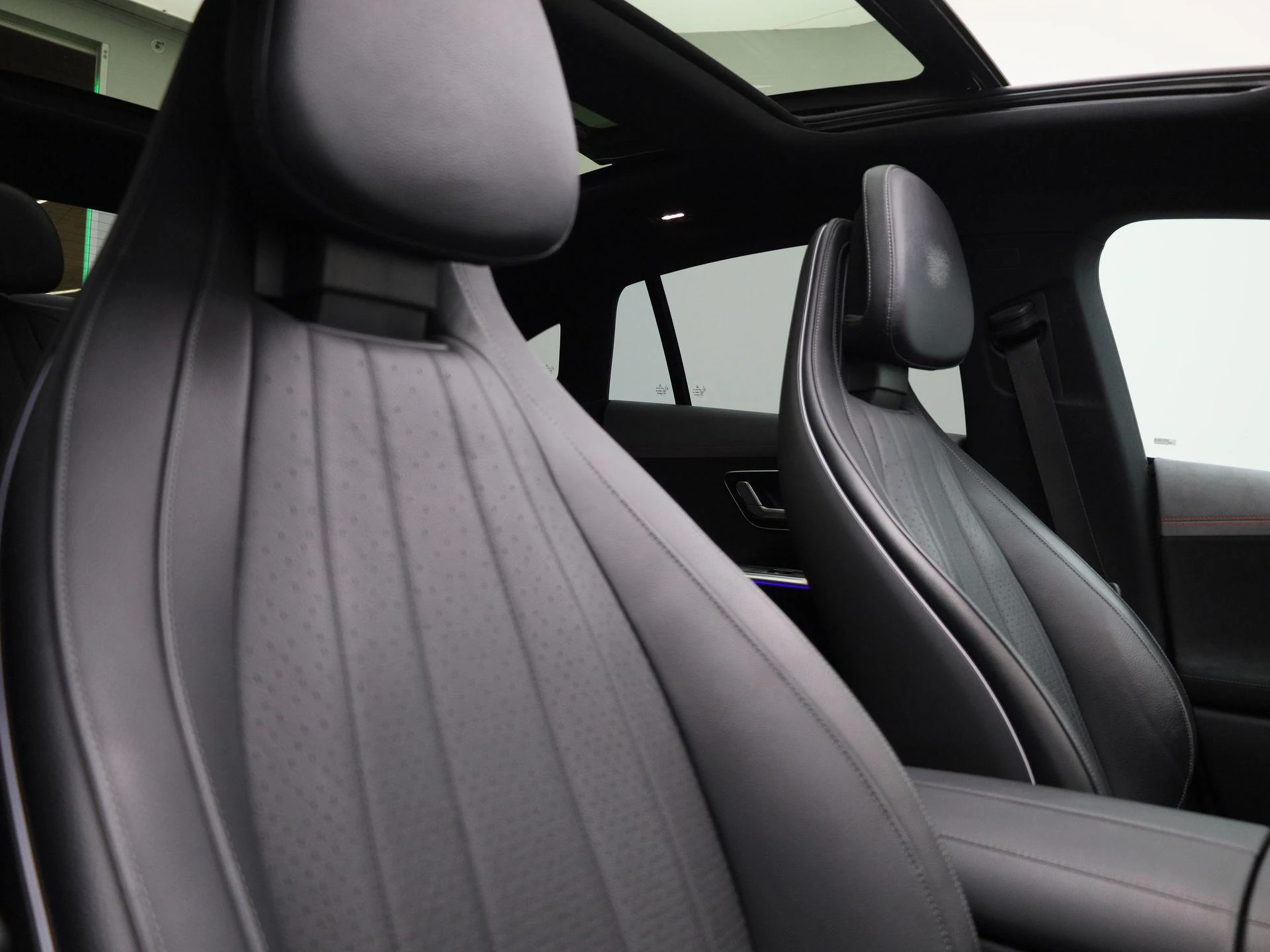 Mercedes-Benz EQE 350 4MATIC AMG Line