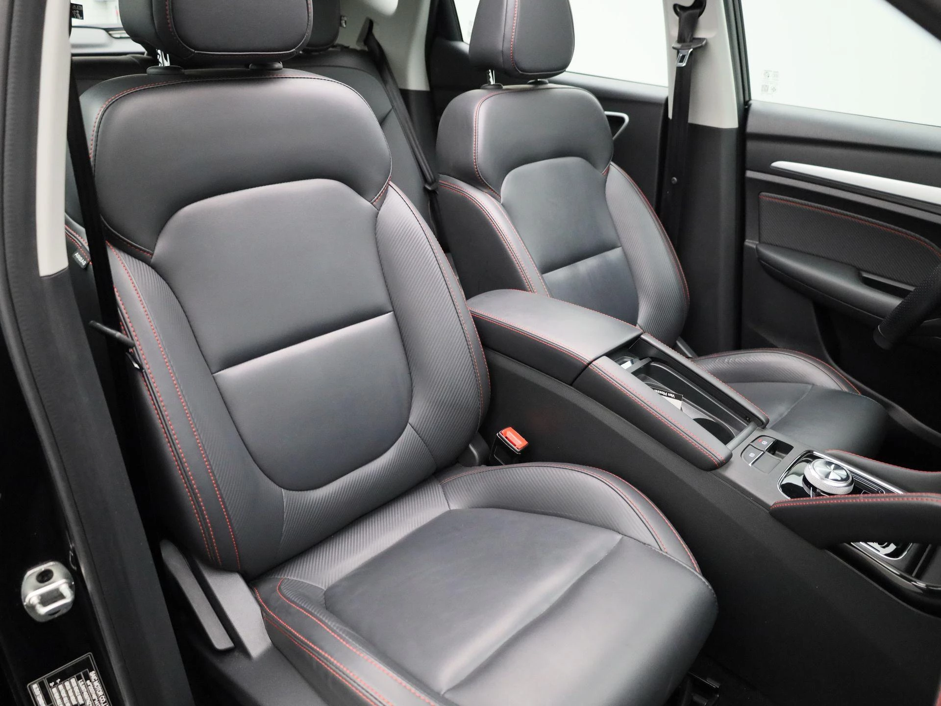 MG ZS EV Standard Range Luxury 50 kWh