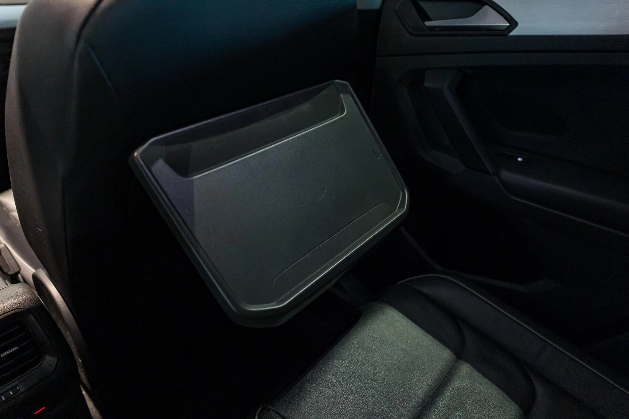Volkswagen Tiguan 1.5 TSI DSG | Pano Dak | Carplay | ACC | Zetelverw