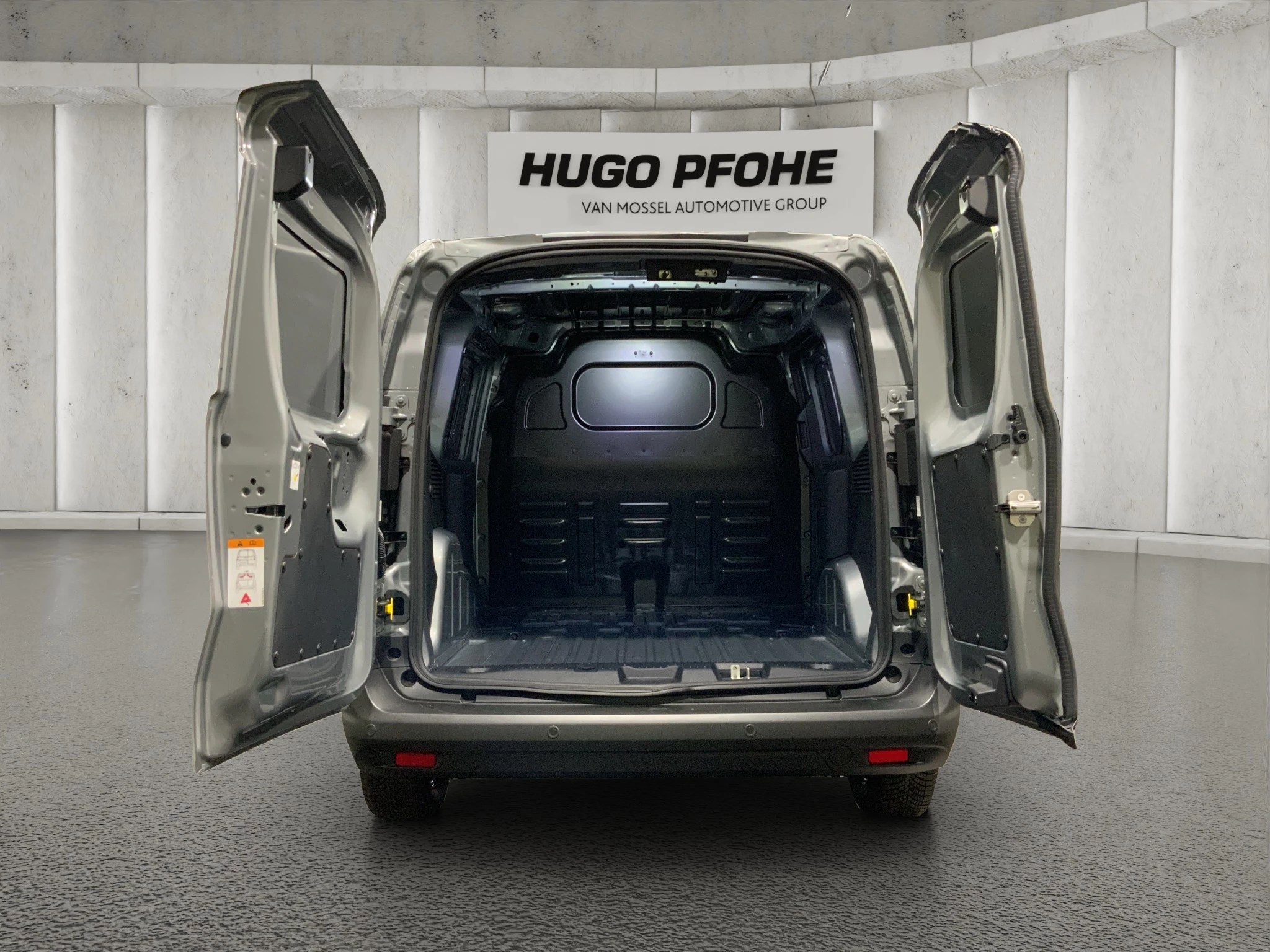 Ford-Transit Courier-image-17