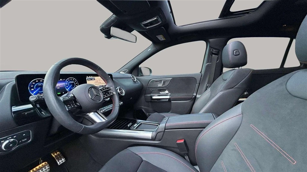 Mercedes-Benz-EQA-image-10