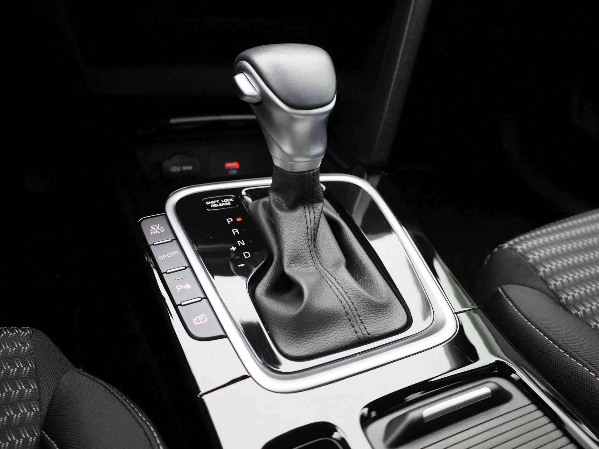 Kia XCeed 1.6 GDi PHEV DCT Business Line