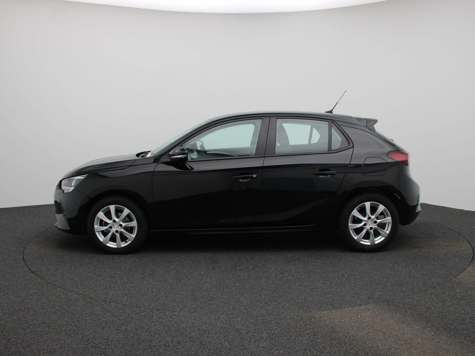 Opel-Corsa-image-3