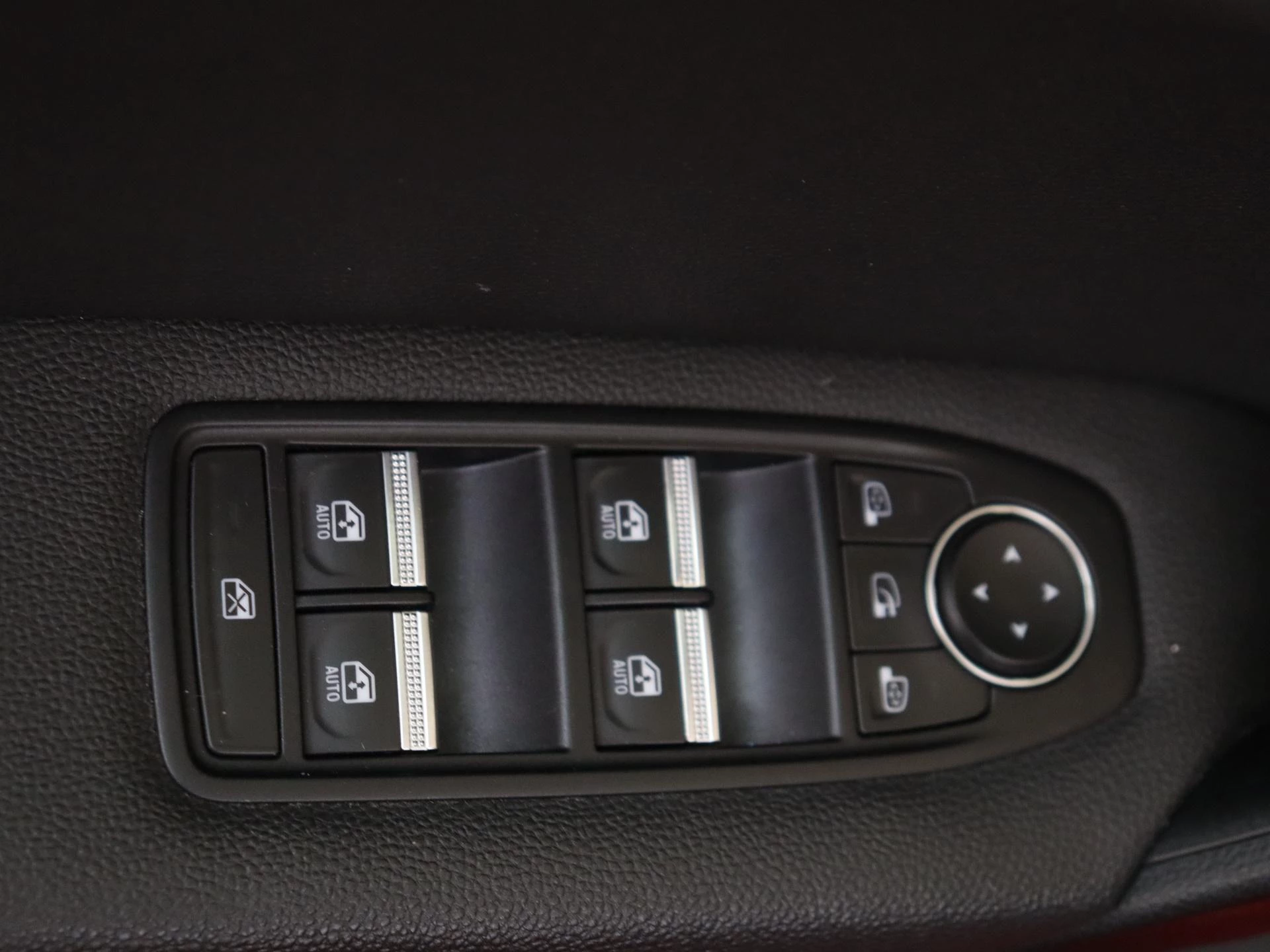 Renault-Captur-image-27