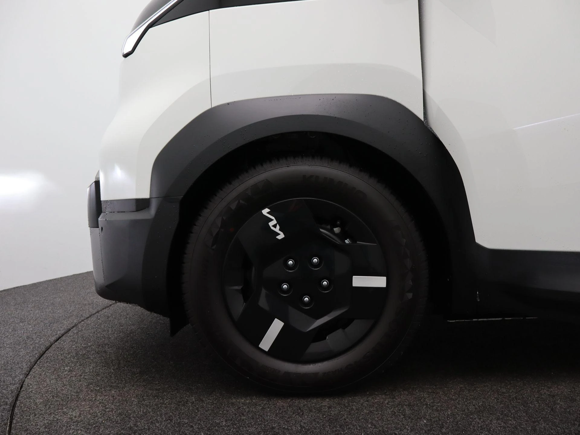 Kia-PV5-image-29