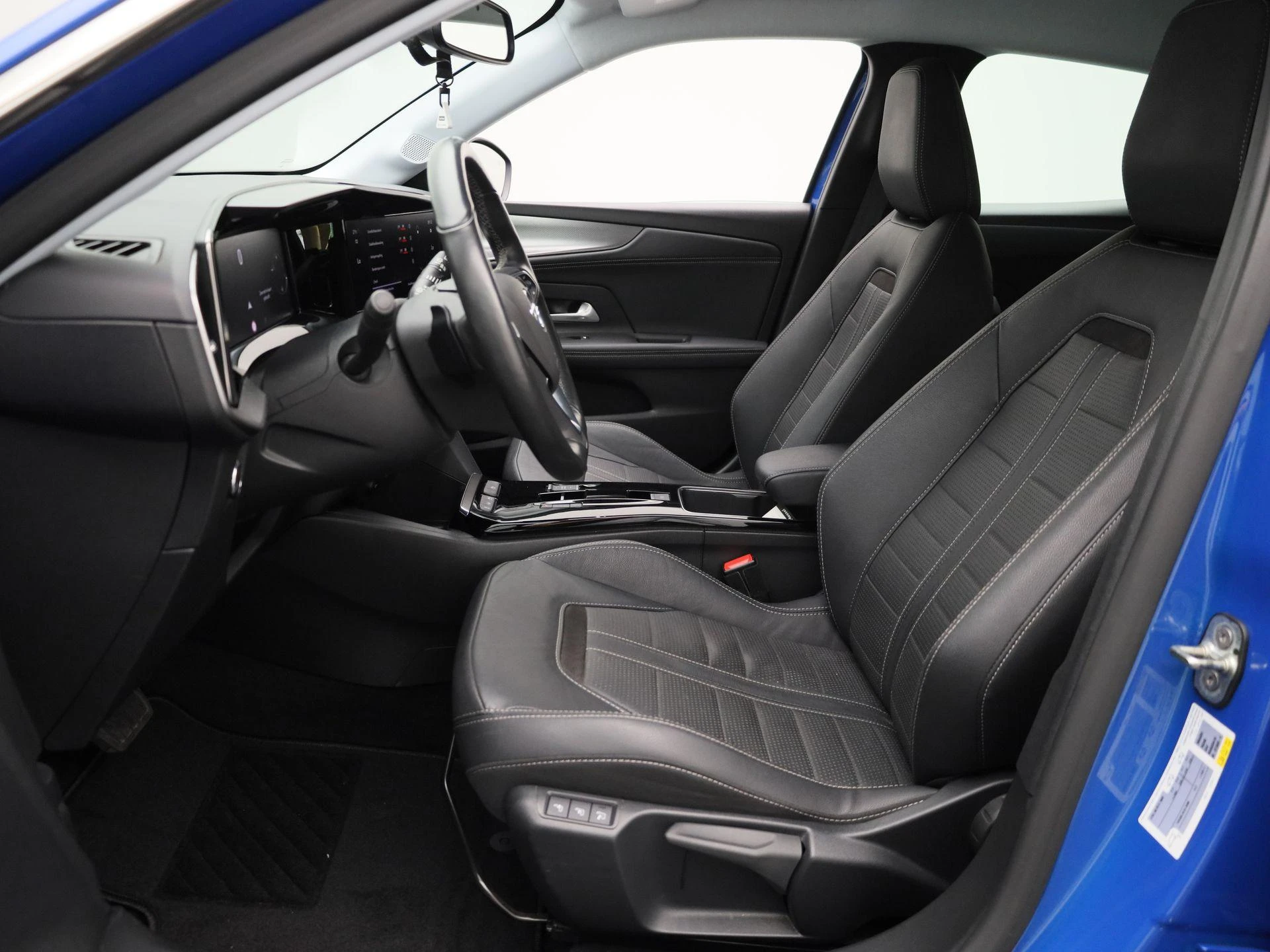 Opel-Mokka-image-12