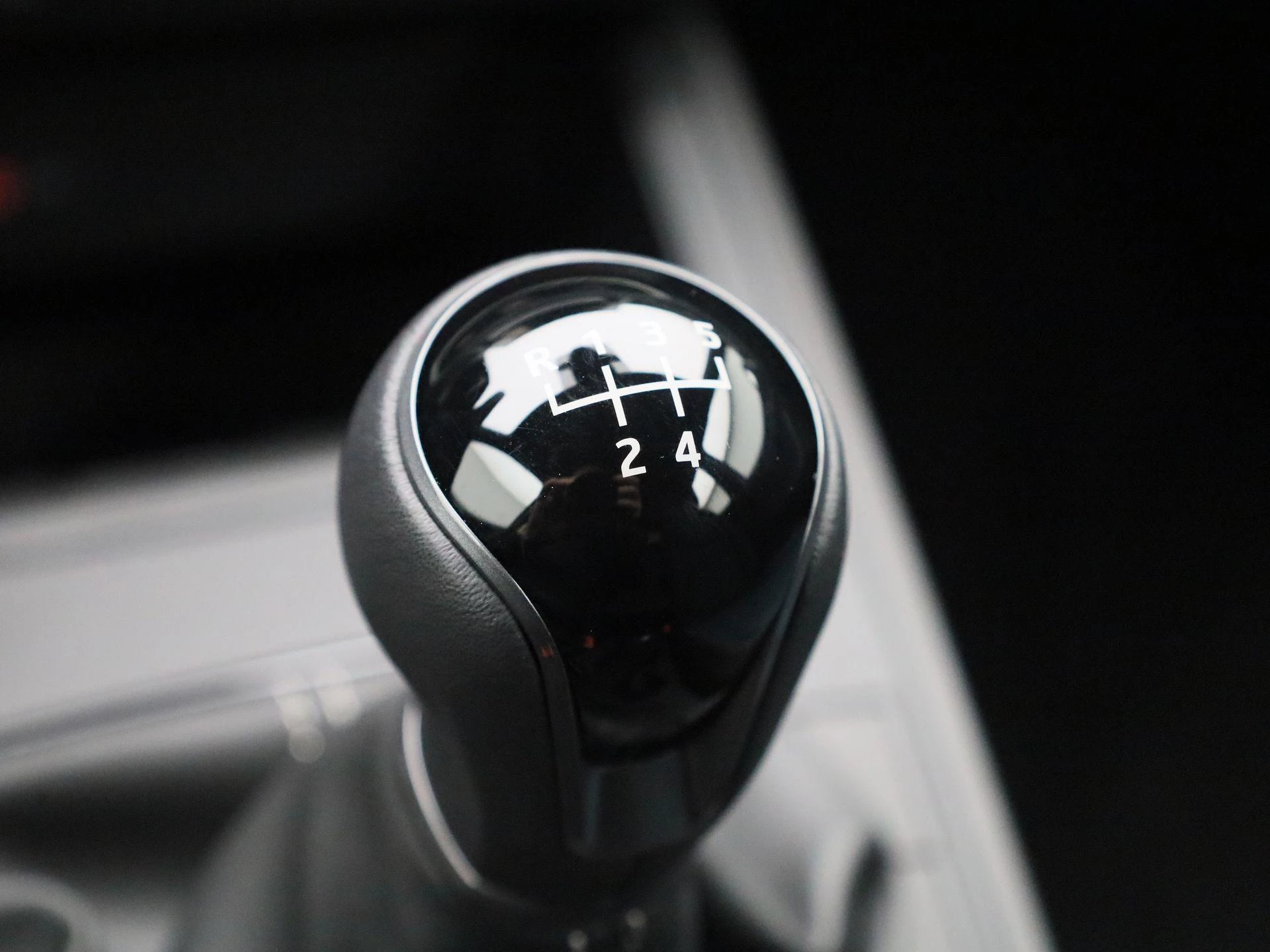 SEAT-Ibiza-image-22