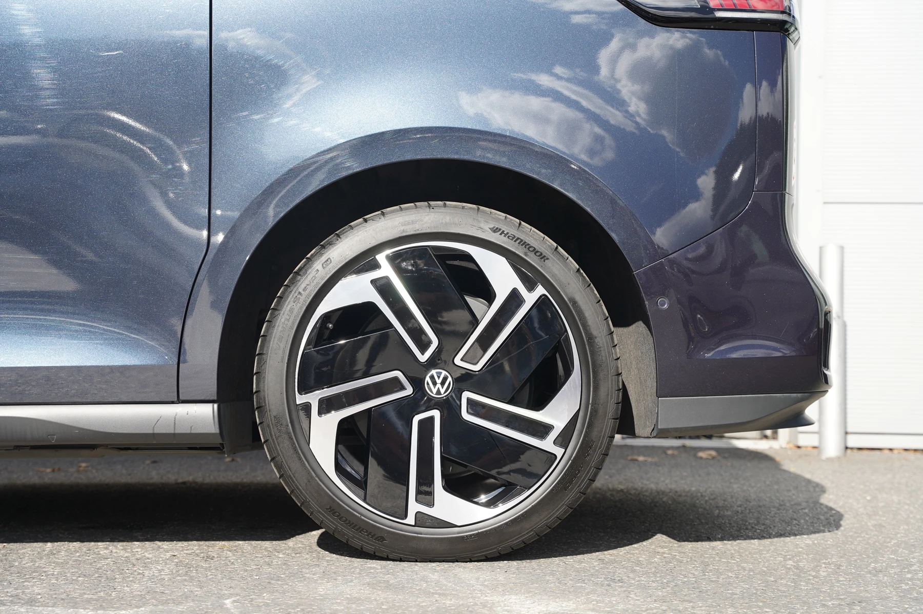 Volkswagen-ID. Buzz-image-42
