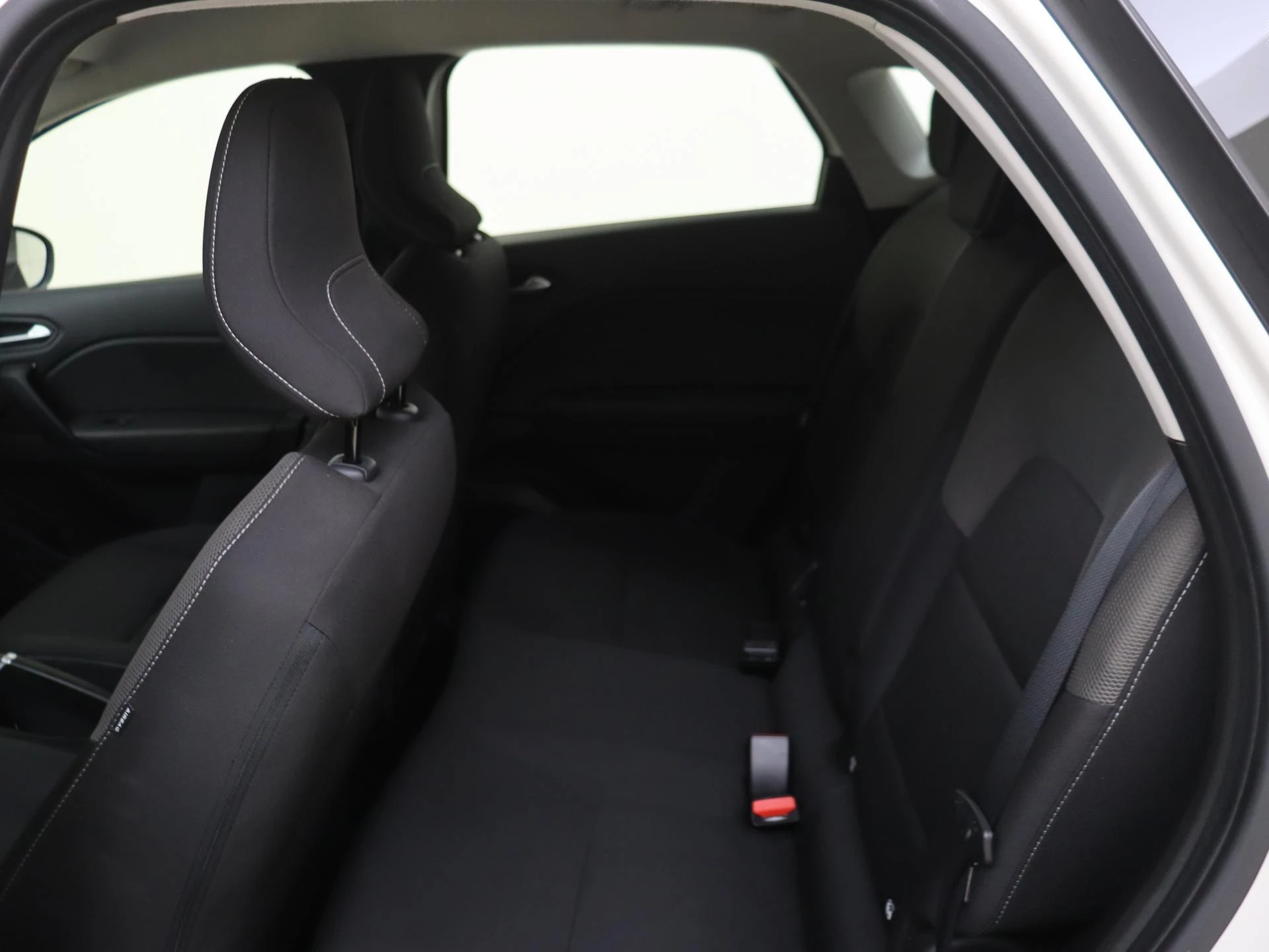 Renault-Captur-image-12