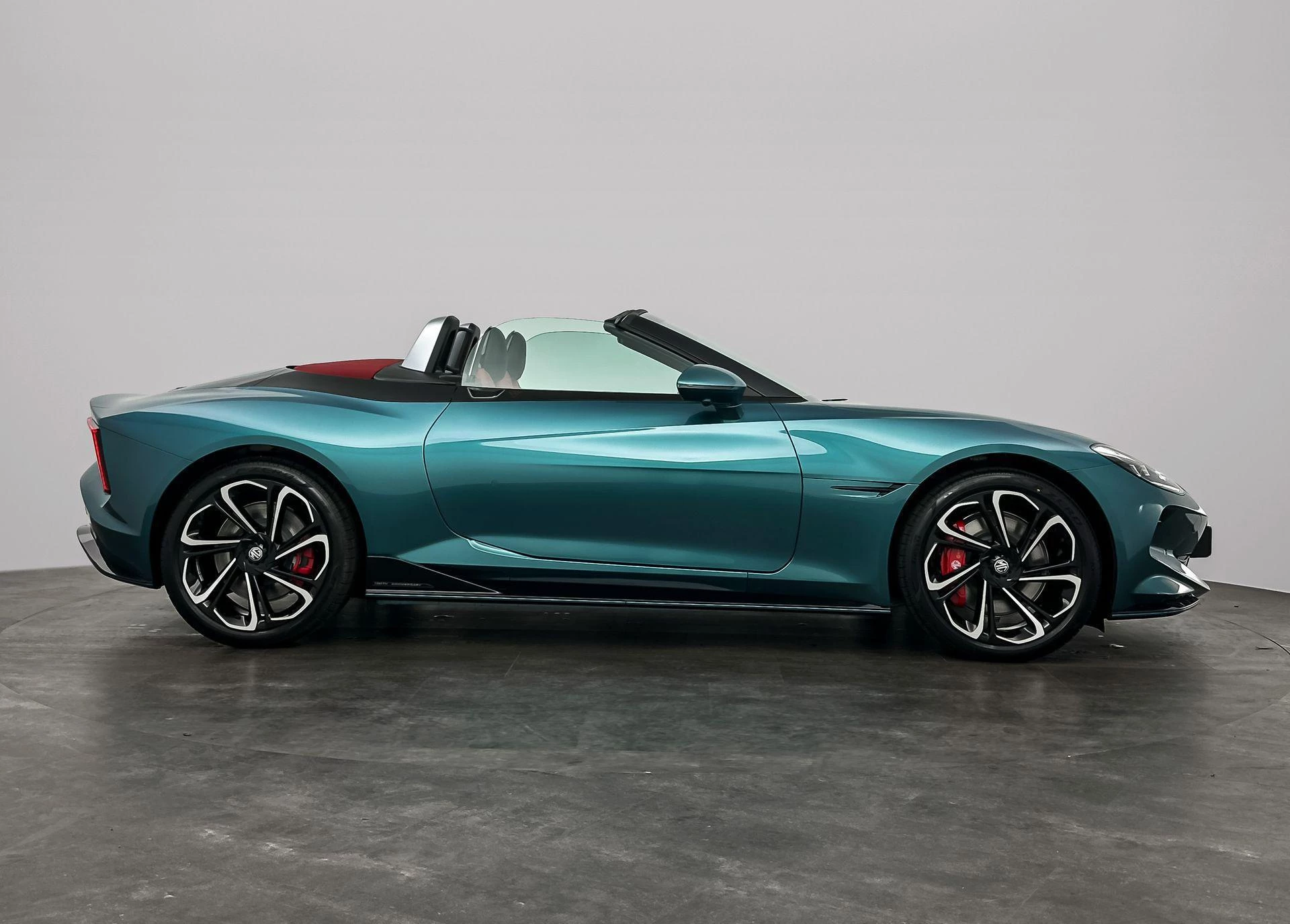 MG Cyberster Trophy Extended Range 77kWh