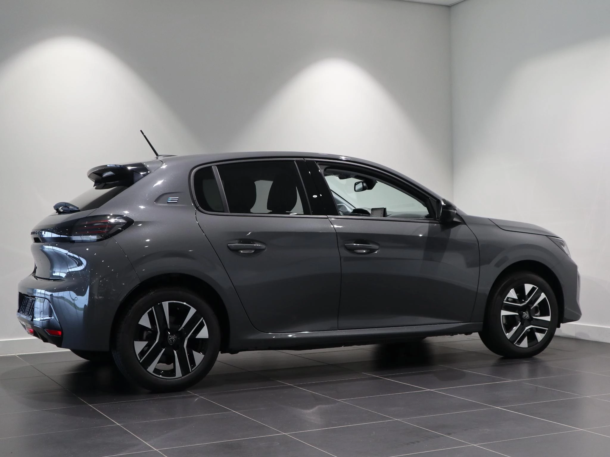 Peugeot-208-image-5