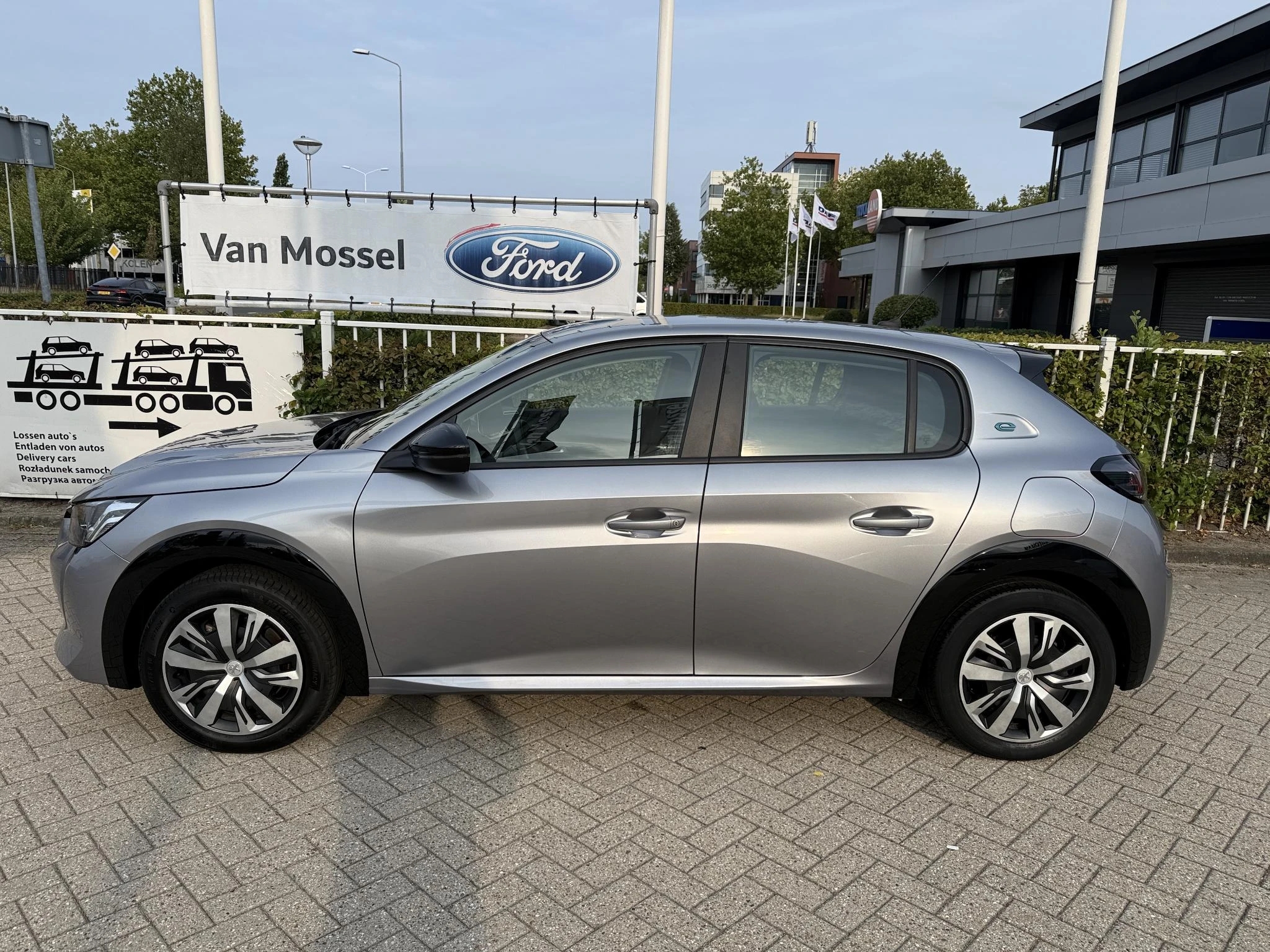 Peugeot e-208 EV Active 50 kWh