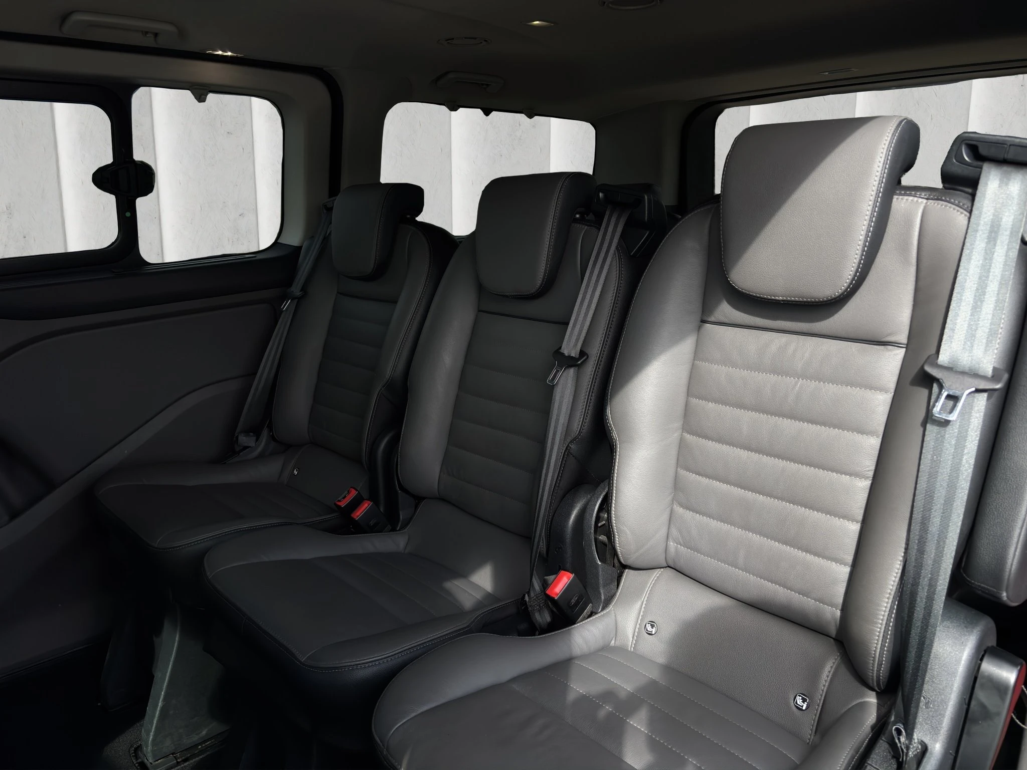 Ford-Tourneo Custom-image-10