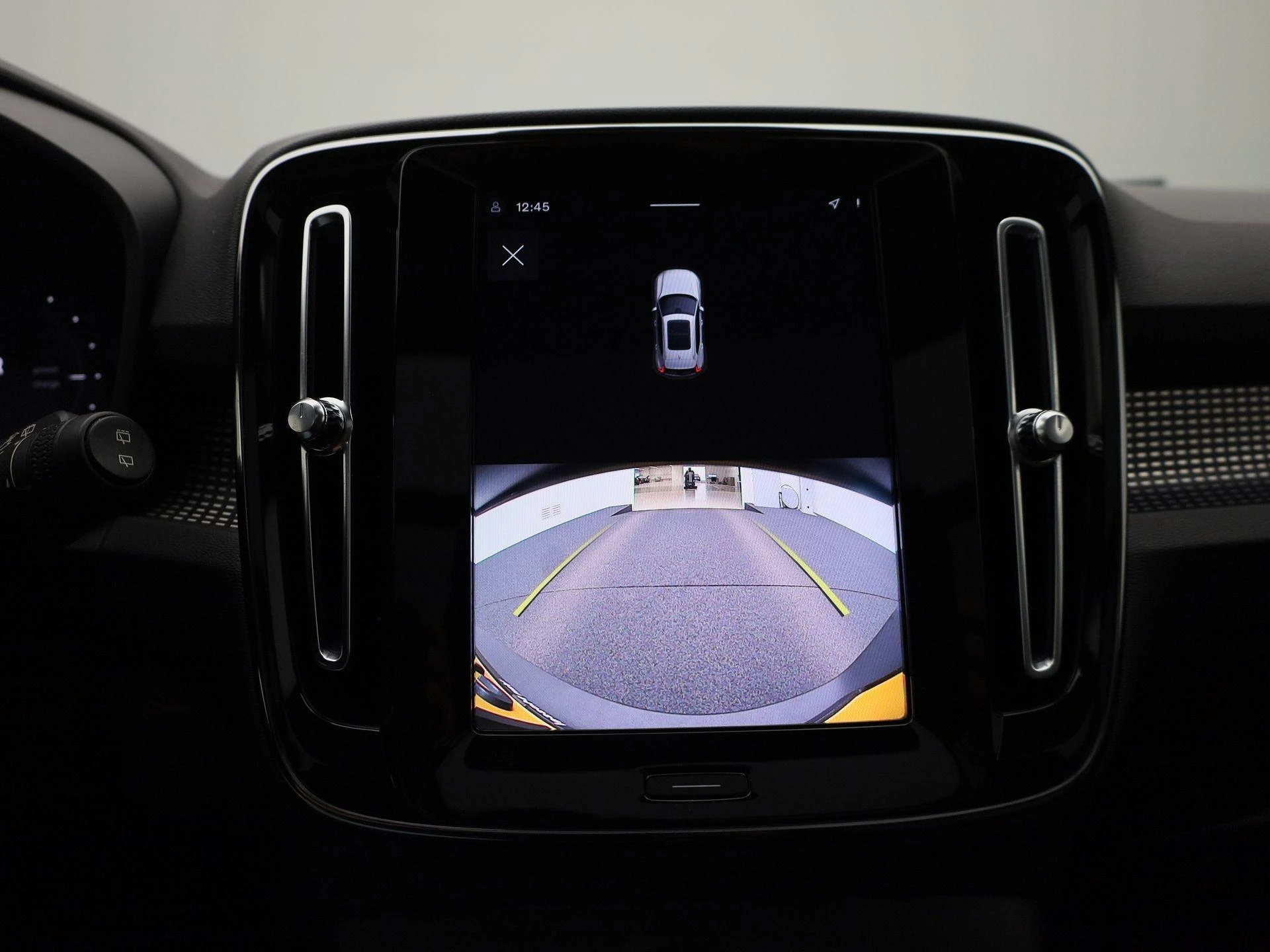 Volvo-XC40-image-32