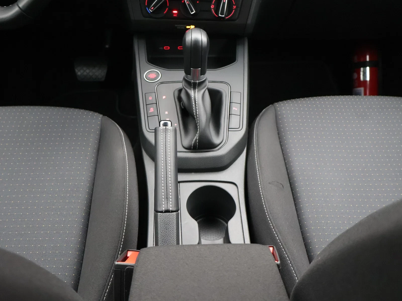 SEAT Ibiza 5P/D Ibiza 40th Anniversary Edition 1.0TSI 115PK *AUTOMAAT*VIRTUAL COCKPIT*CAMERA*PDC*APP-CONNECT*CRUISE*